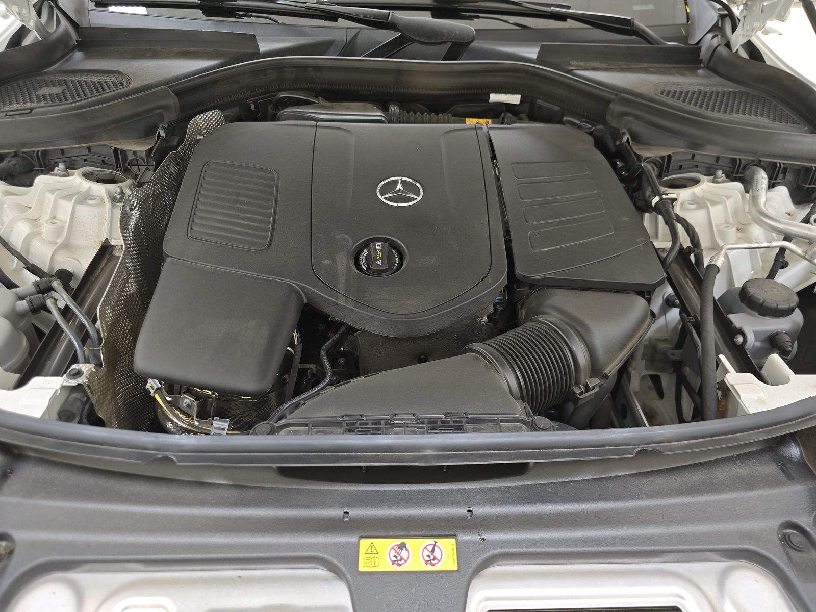 2025 Mercedes-Benz GLC GLC 300 RWD