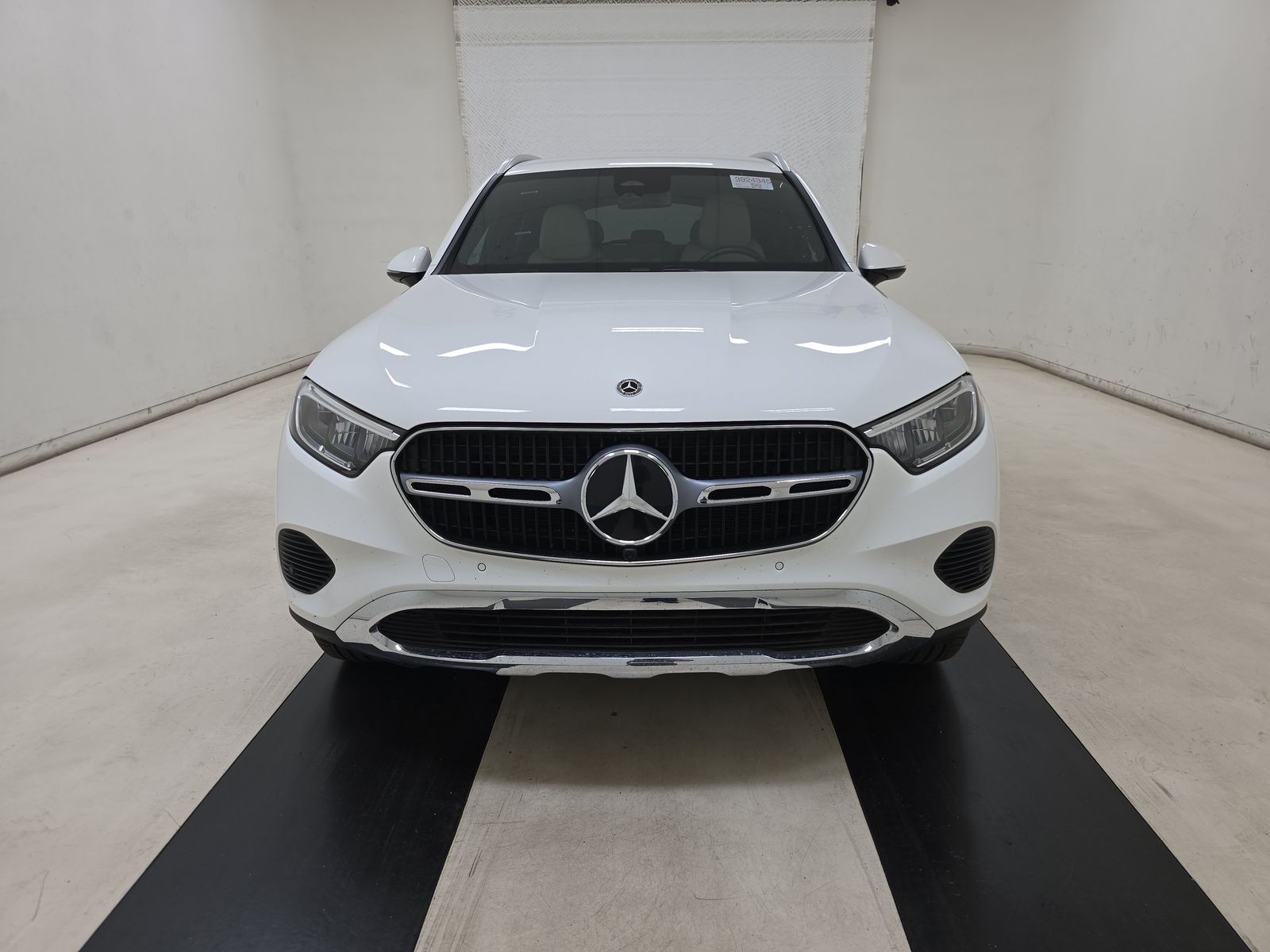 2025 Mercedes-Benz GLC GLC 300 RWD
