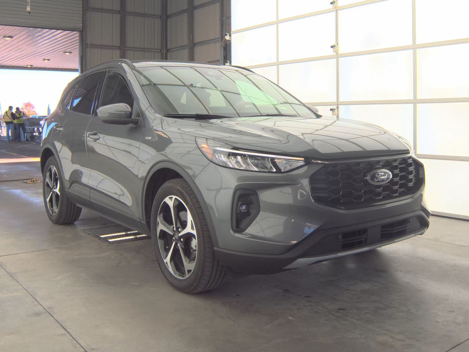 2025 Ford Escape Hybrid ST-Line Elite AWD