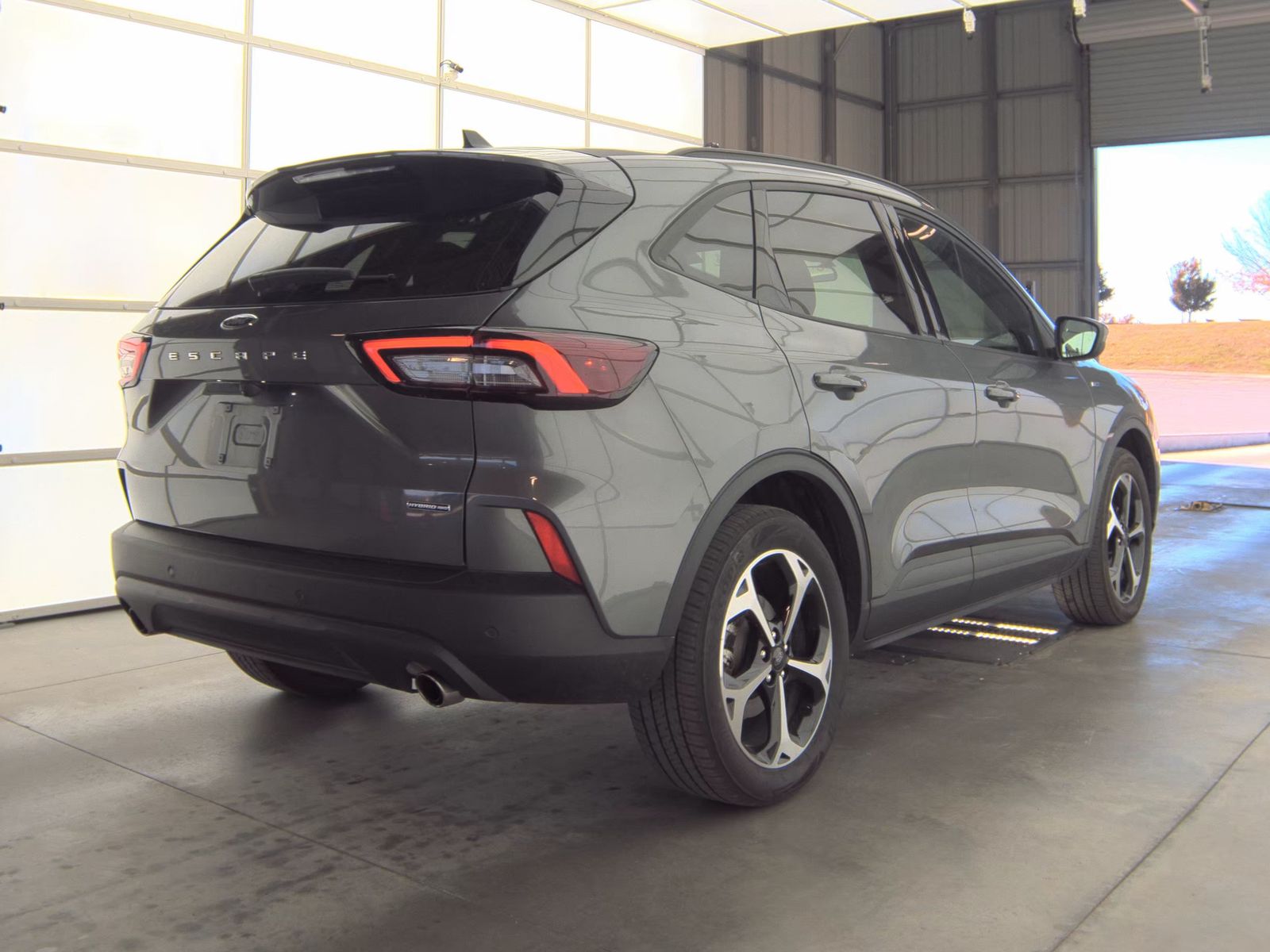 2025 Ford Escape Hybrid ST-Line Elite AWD
