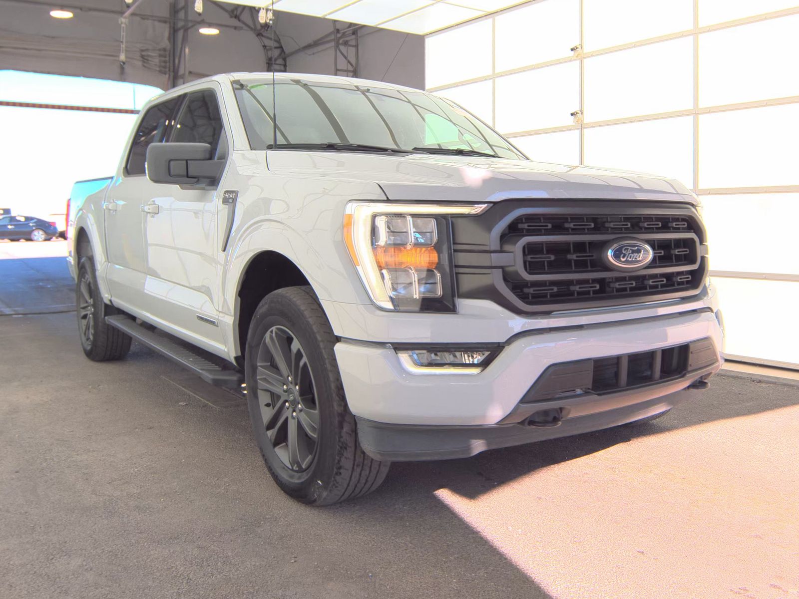 2023 Ford F-150 Hybrid XLT AWD
