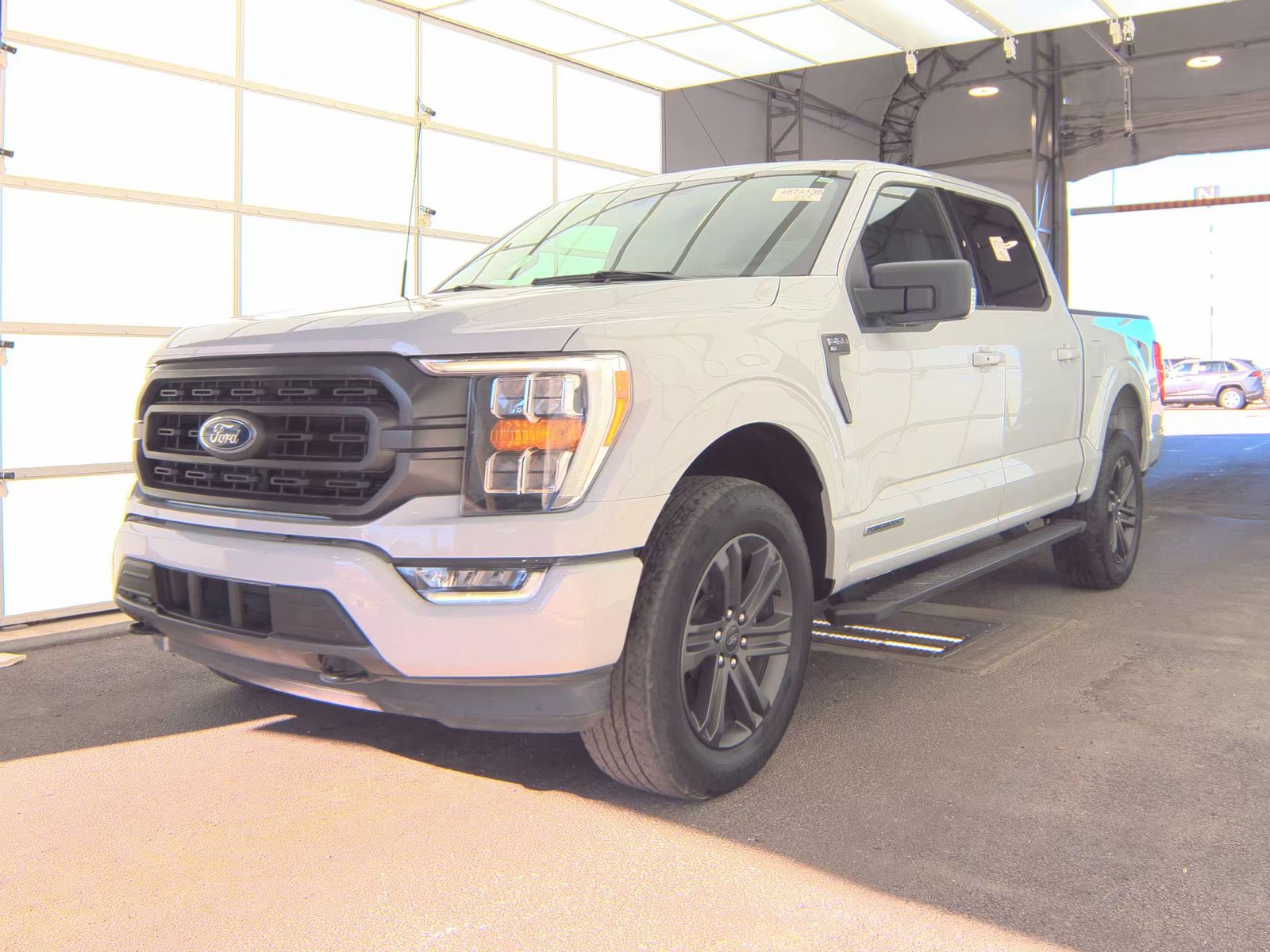 2023 Ford F-150 Hybrid XLT AWD