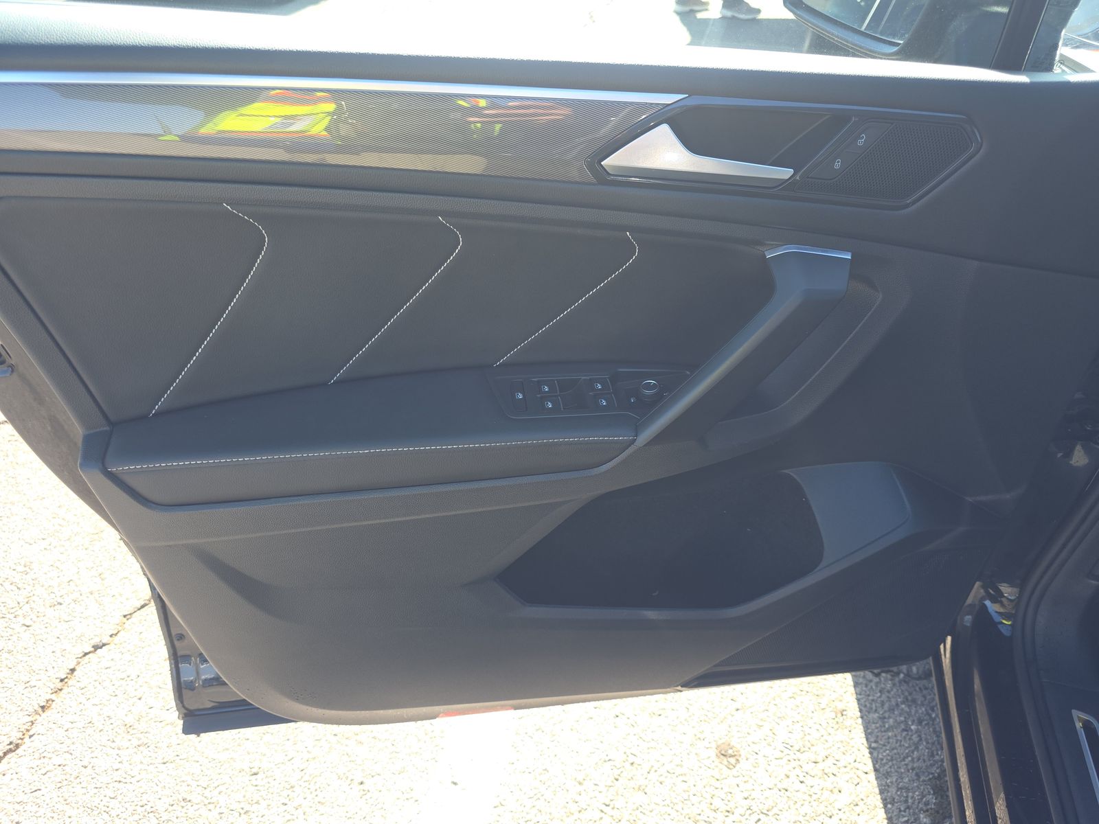 2022 Volkswagen Tiguan 2.0T SE R-Line Black FWD