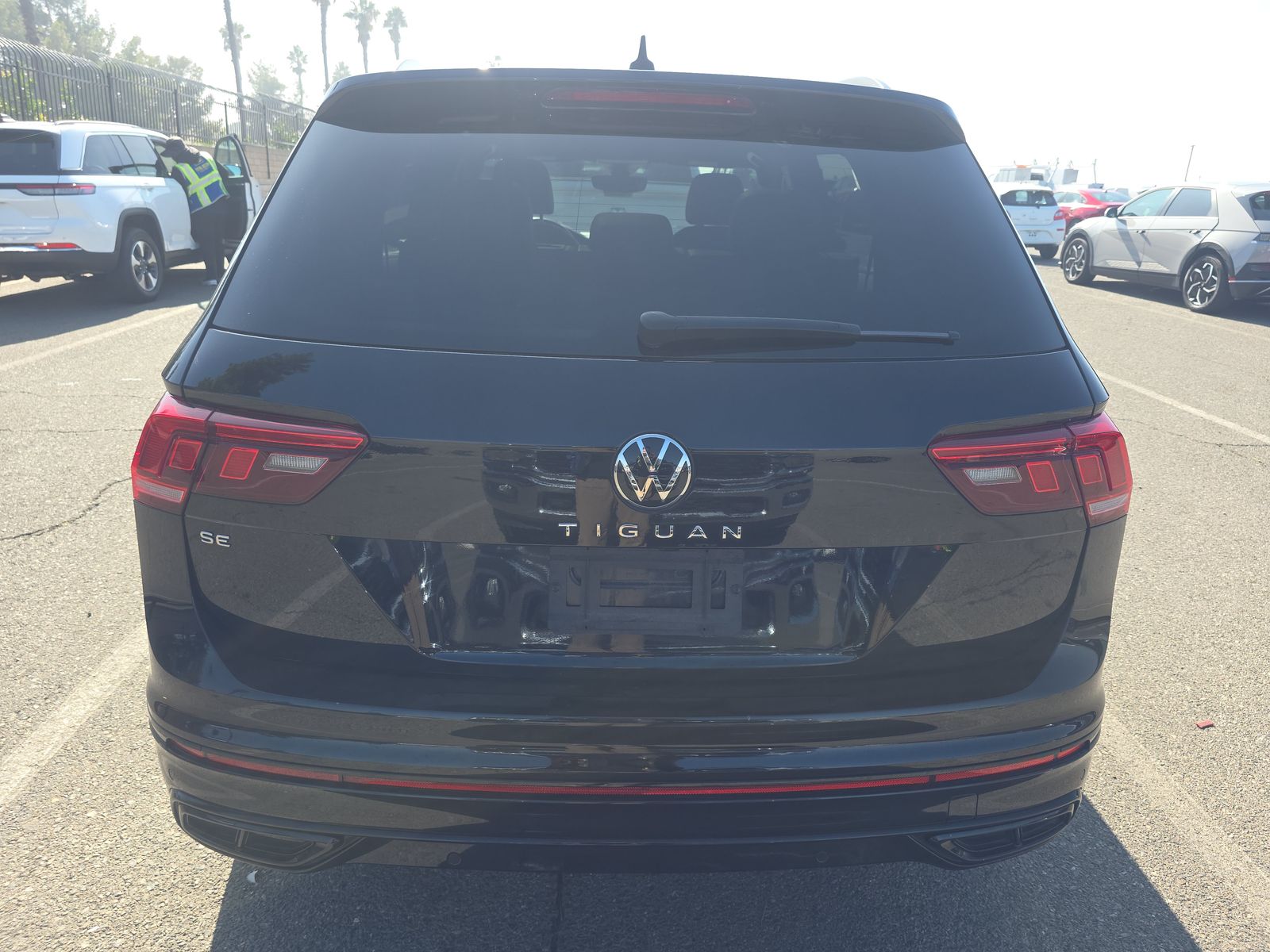 2022 Volkswagen Tiguan 2.0T SE R-Line Black FWD