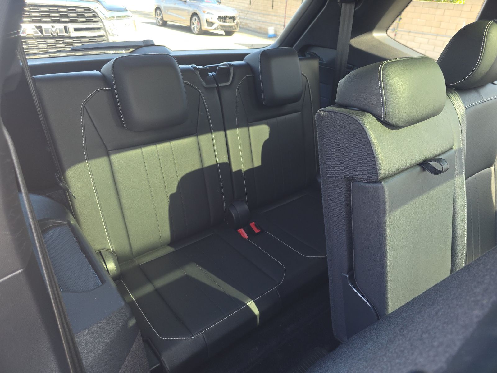 2022 Volkswagen Tiguan 2.0T SE R-Line Black FWD