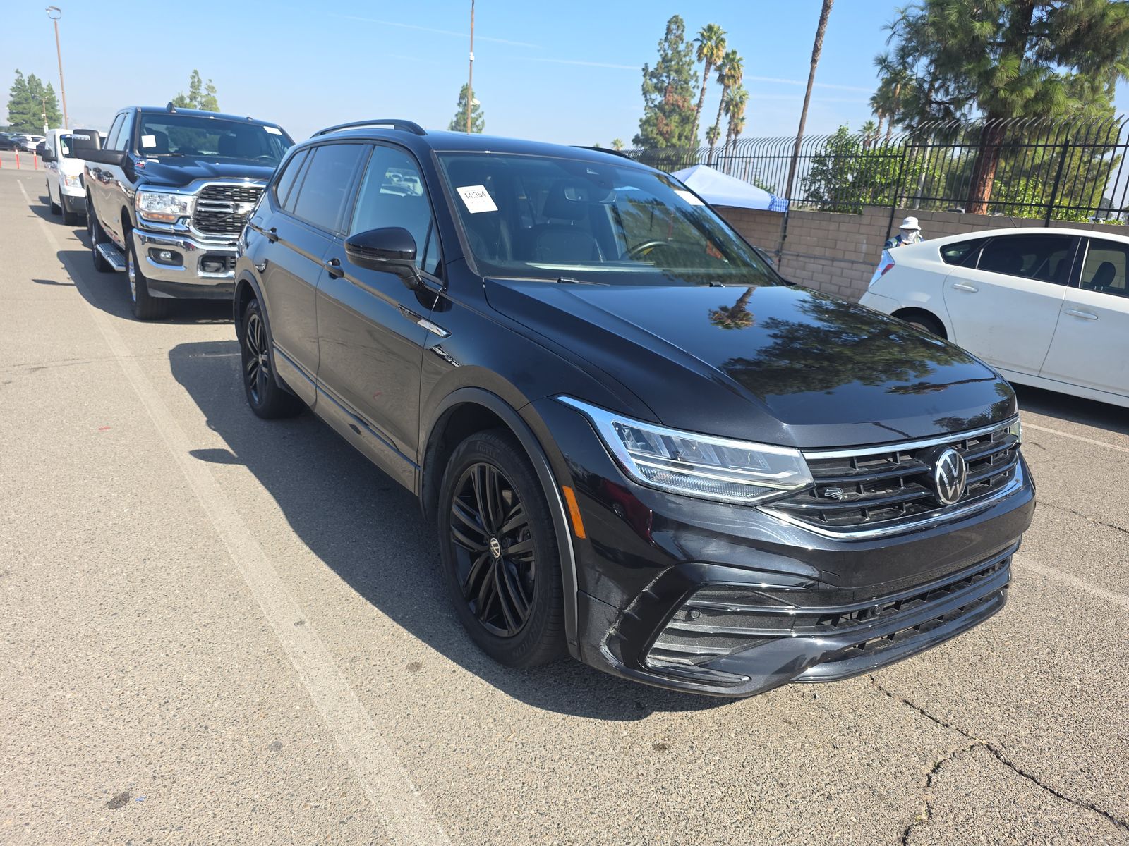 2022 Volkswagen Tiguan 2.0T SE R-Line Black FWD