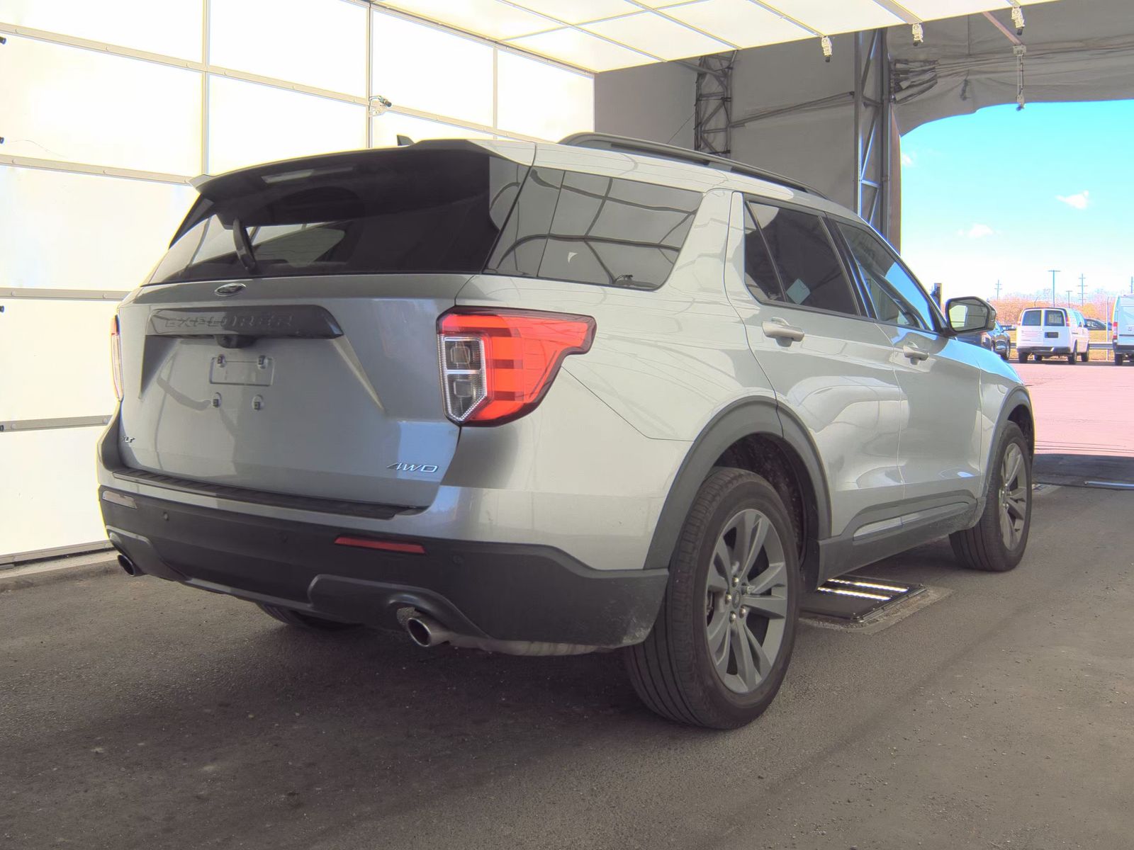 2023 Ford Explorer XLT AWD