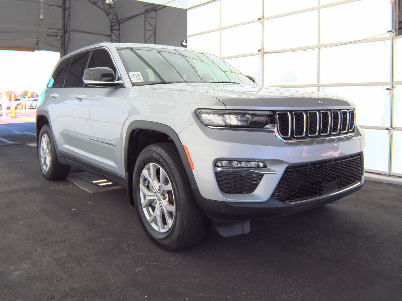 2022 Jeep Grand Cherokee Limited RWD