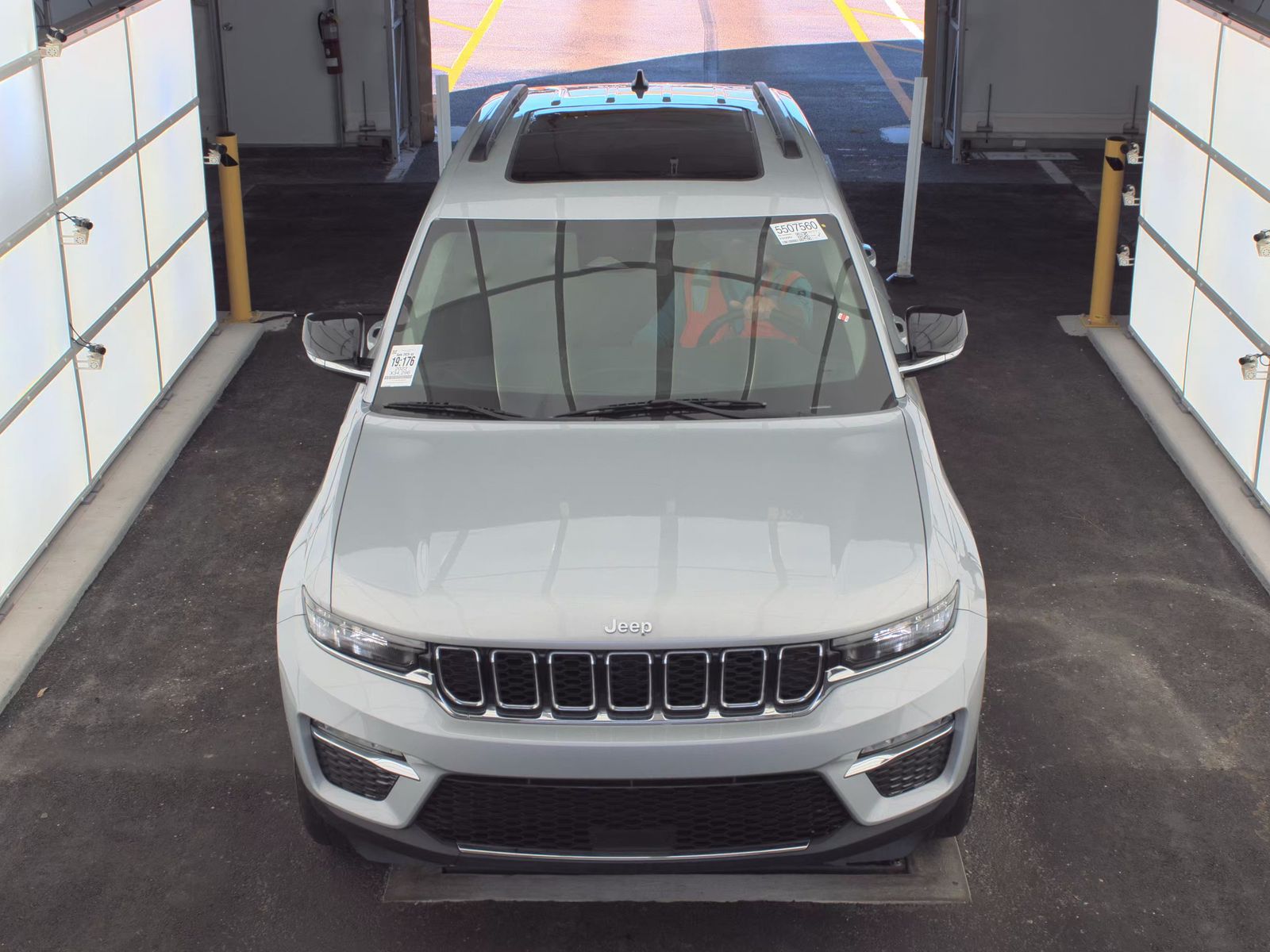 2022 Jeep Grand Cherokee Limited RWD