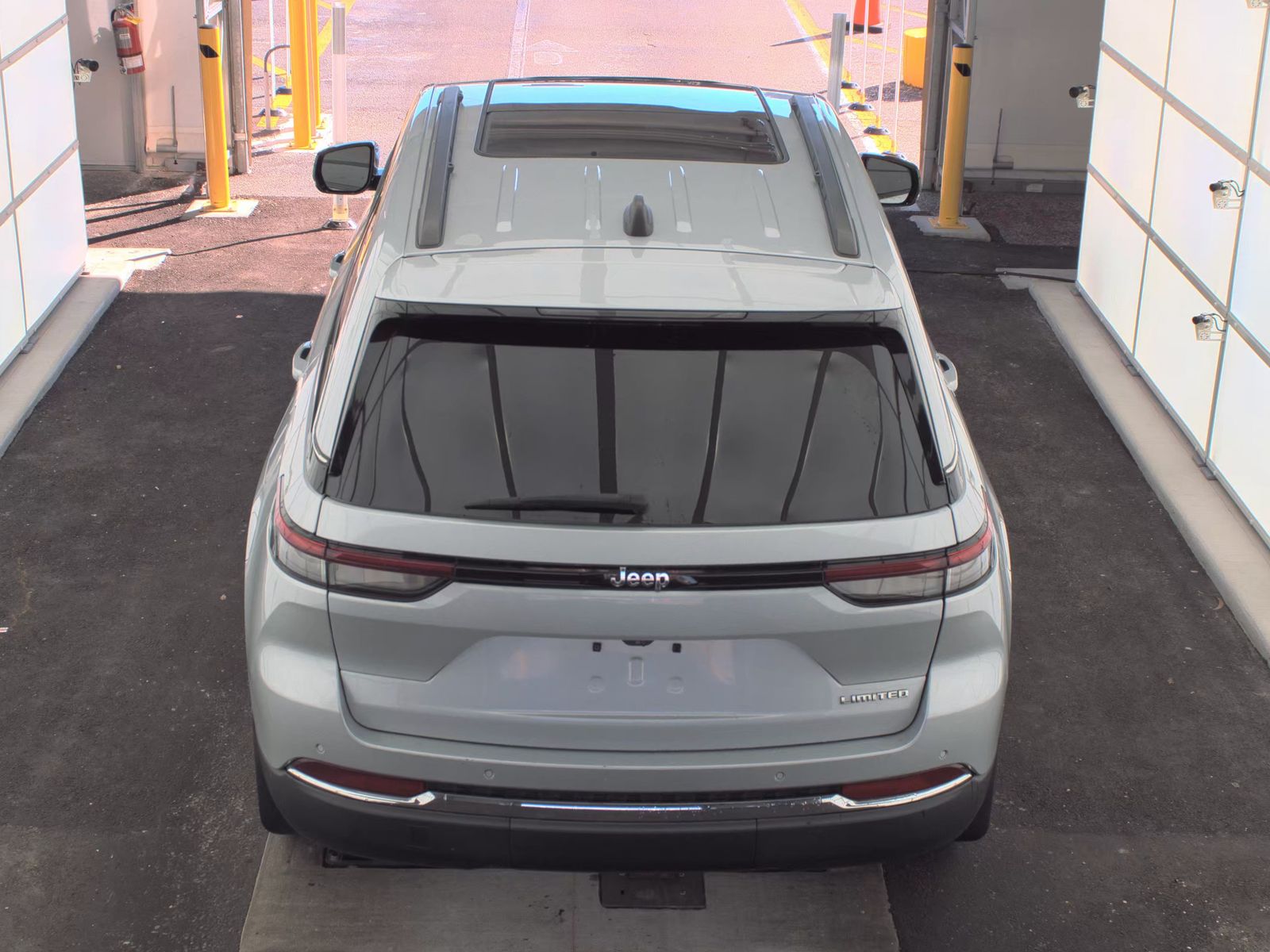 2022 Jeep Grand Cherokee Limited RWD