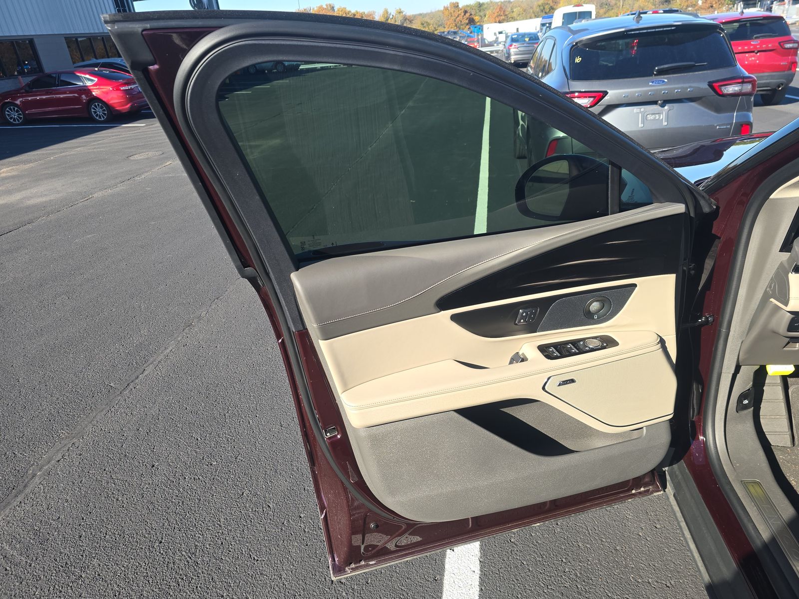 2025 Lincoln Nautilus Premiere AWD