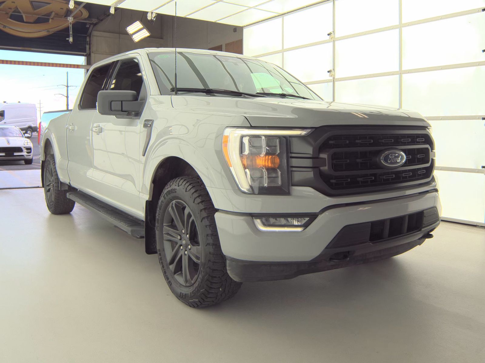 2023 Ford F-150 XLT AWD