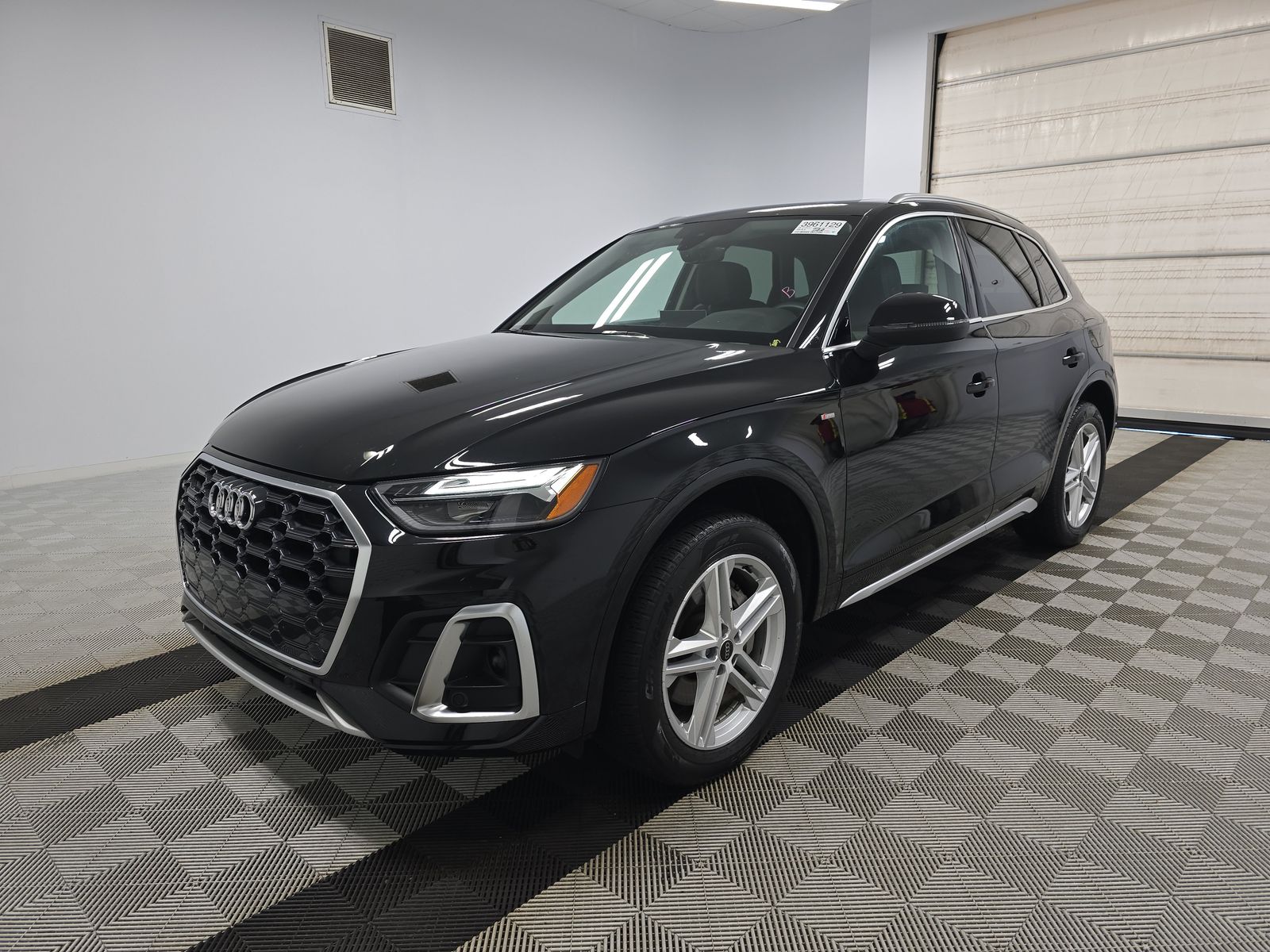 2024 Audi Q5 e Plug-In Hybrid S line Premium AWD