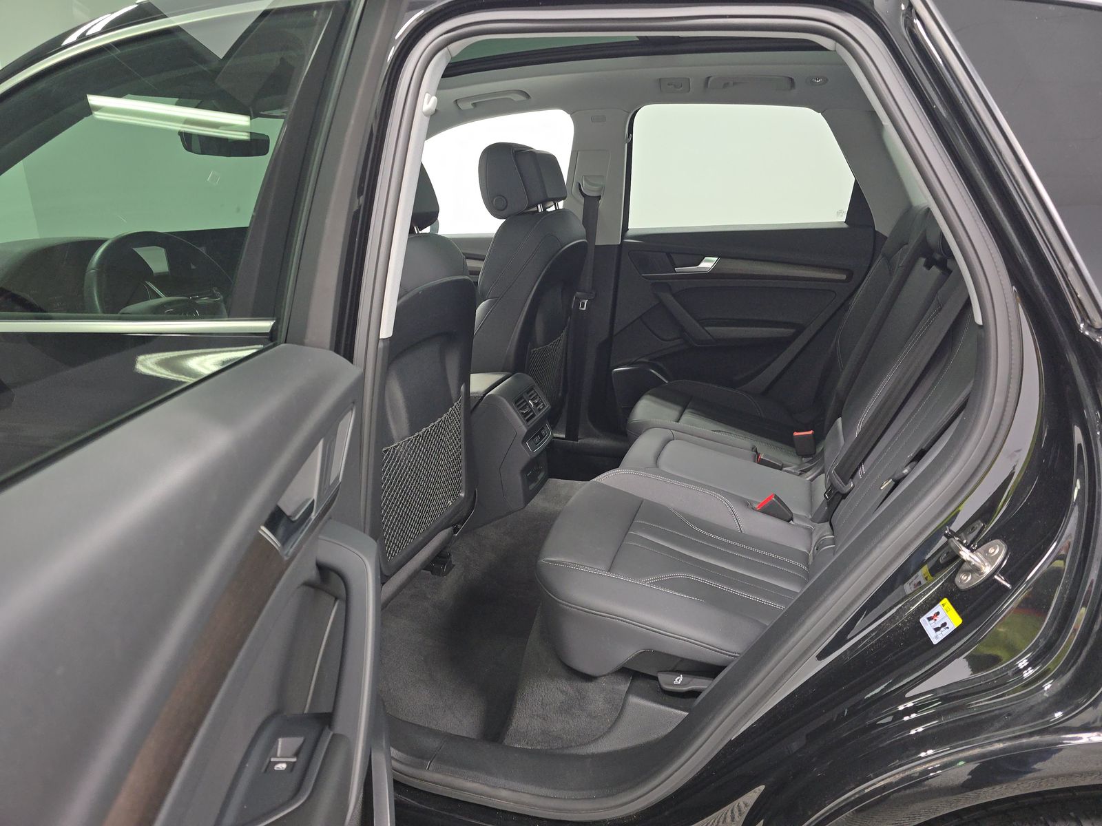 2024 Audi Q5 e Plug-In Hybrid S line Premium AWD