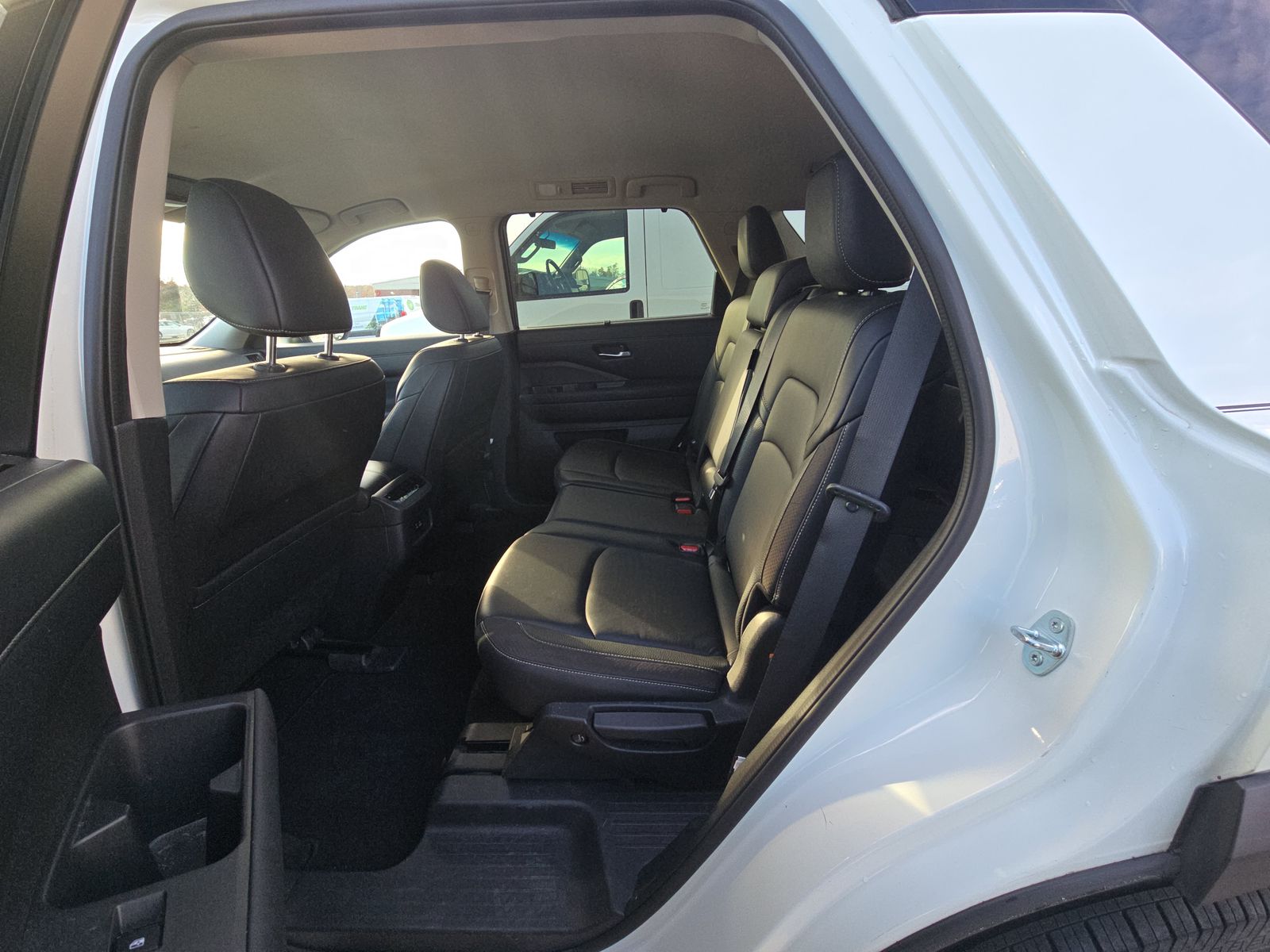 2022 Nissan Pathfinder SL AWD