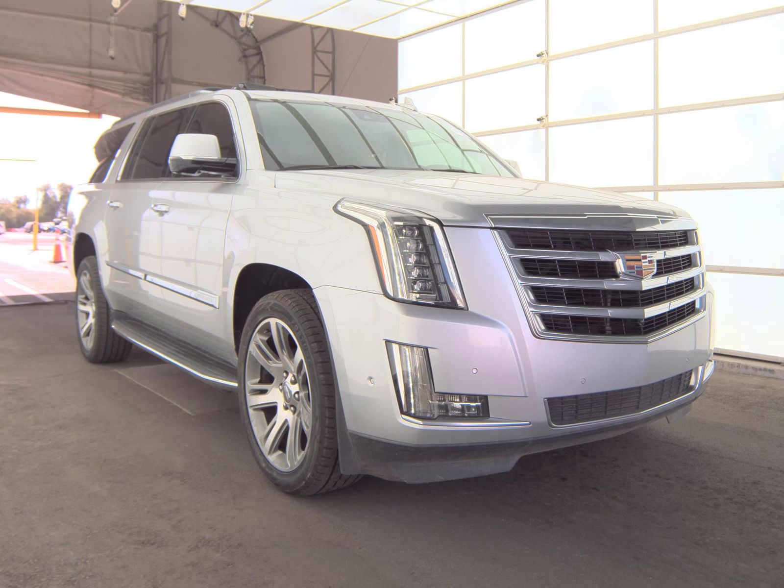 2020 Cadillac Escalade ESV Luxury AWD