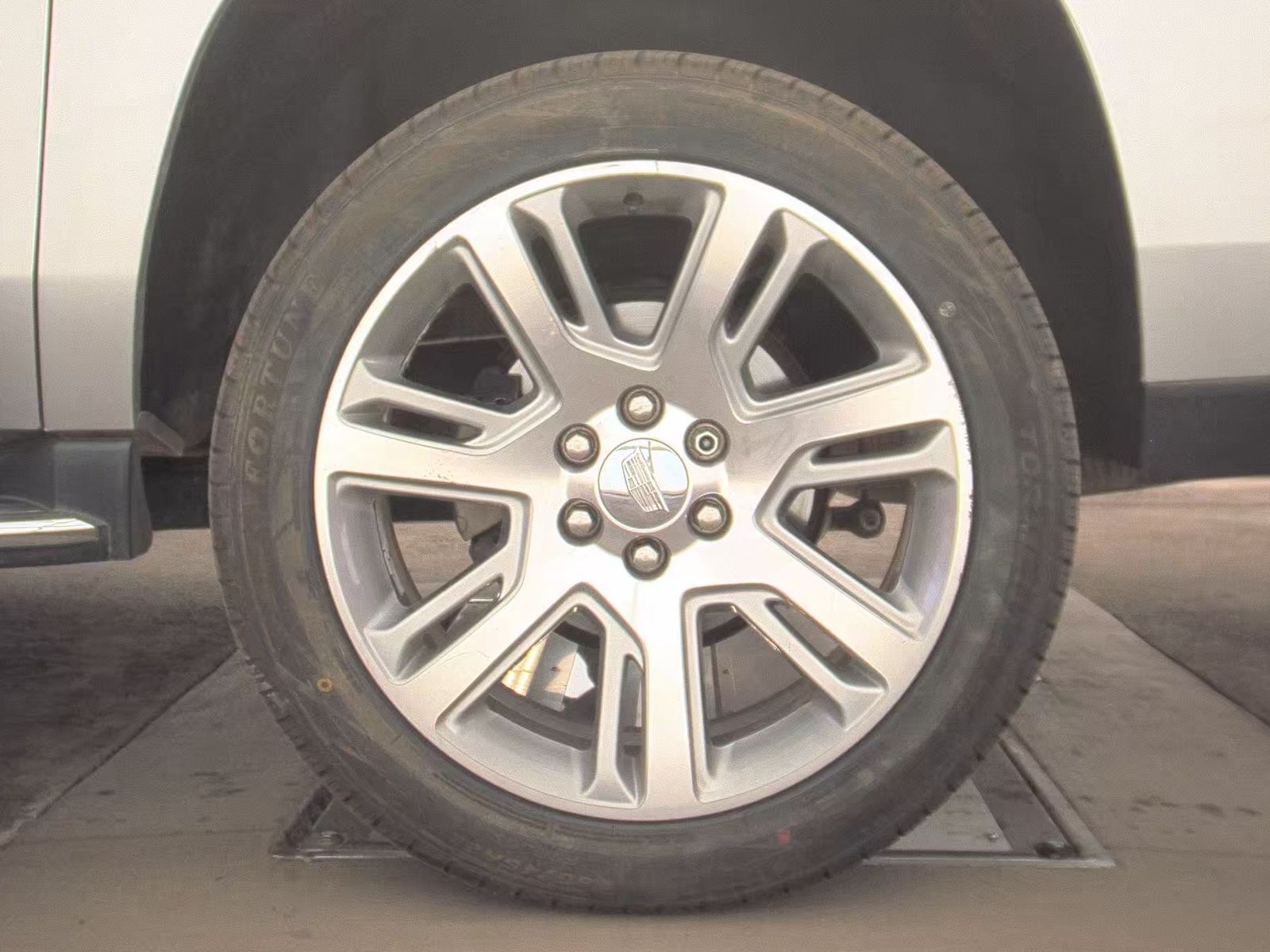 2020 Cadillac Escalade ESV Luxury AWD