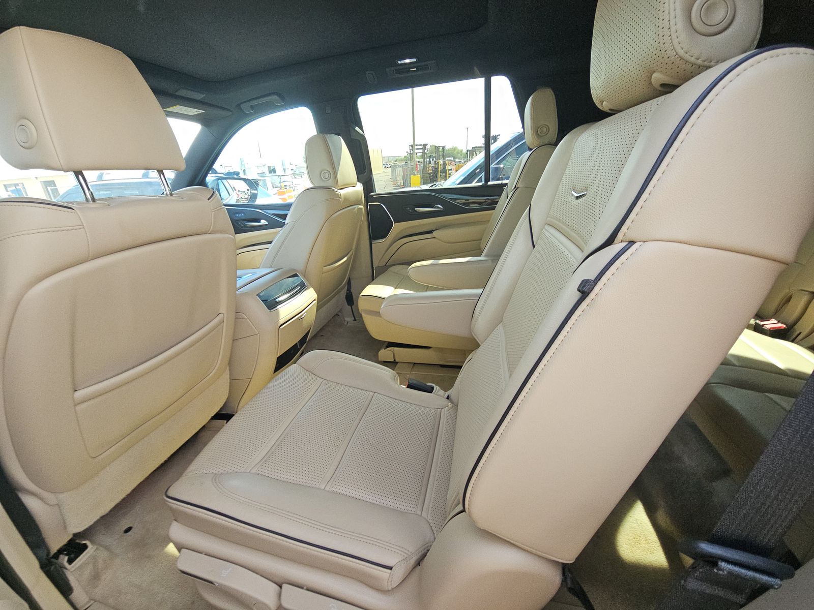 2023 Cadillac Escalade Premium Luxury AWD