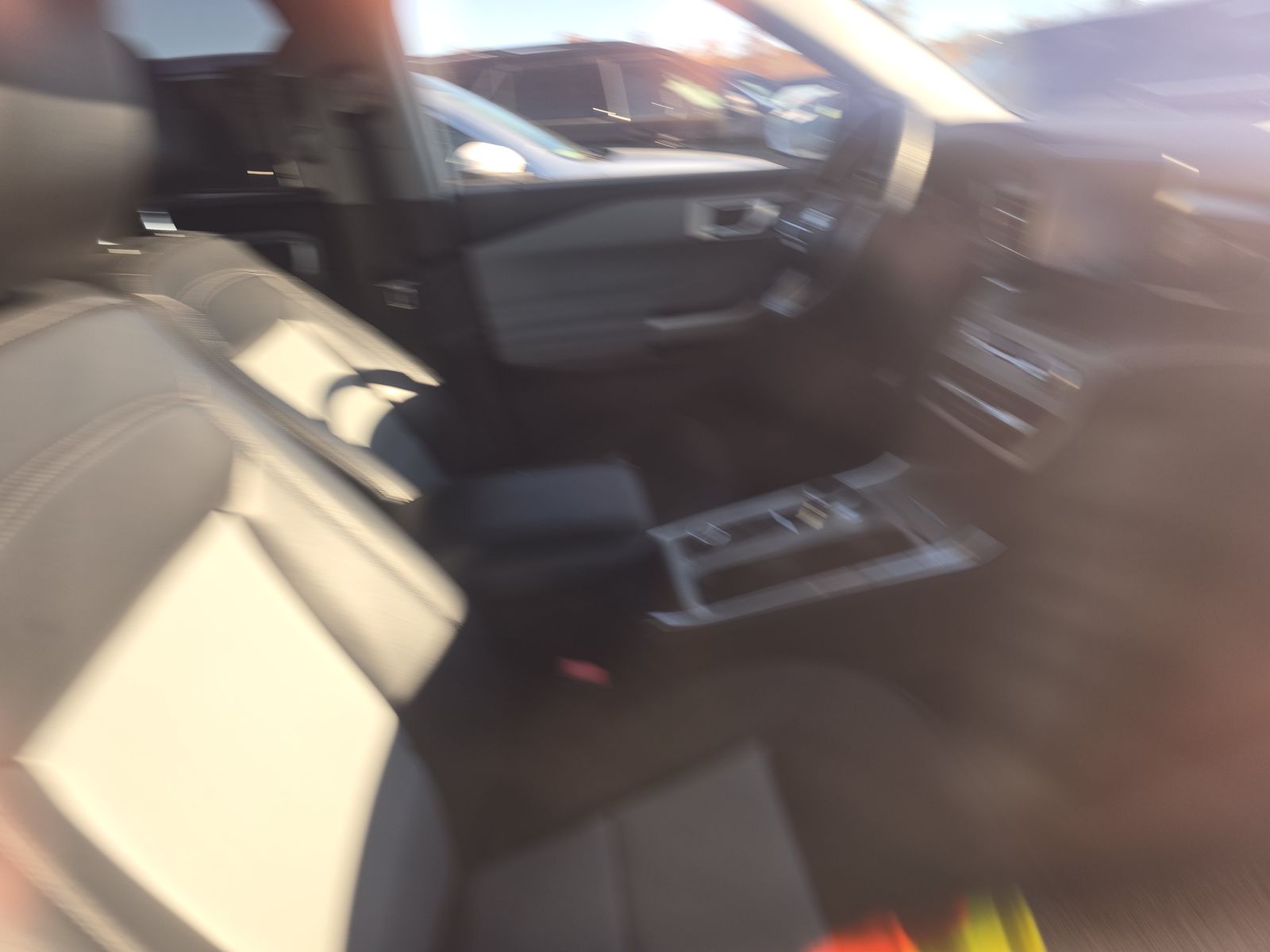 2023 Ford Explorer XLT AWD