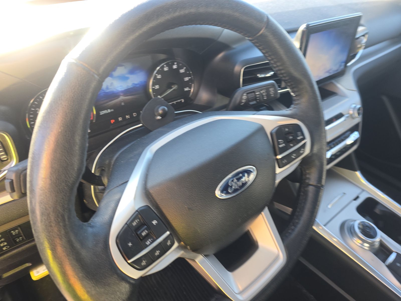 2023 Ford Explorer XLT AWD