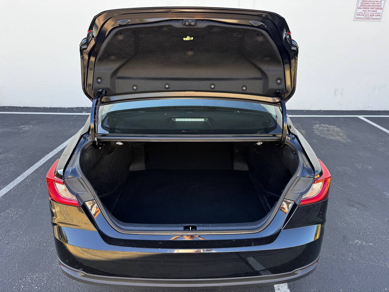 2025 Toyota Camry LE FWD