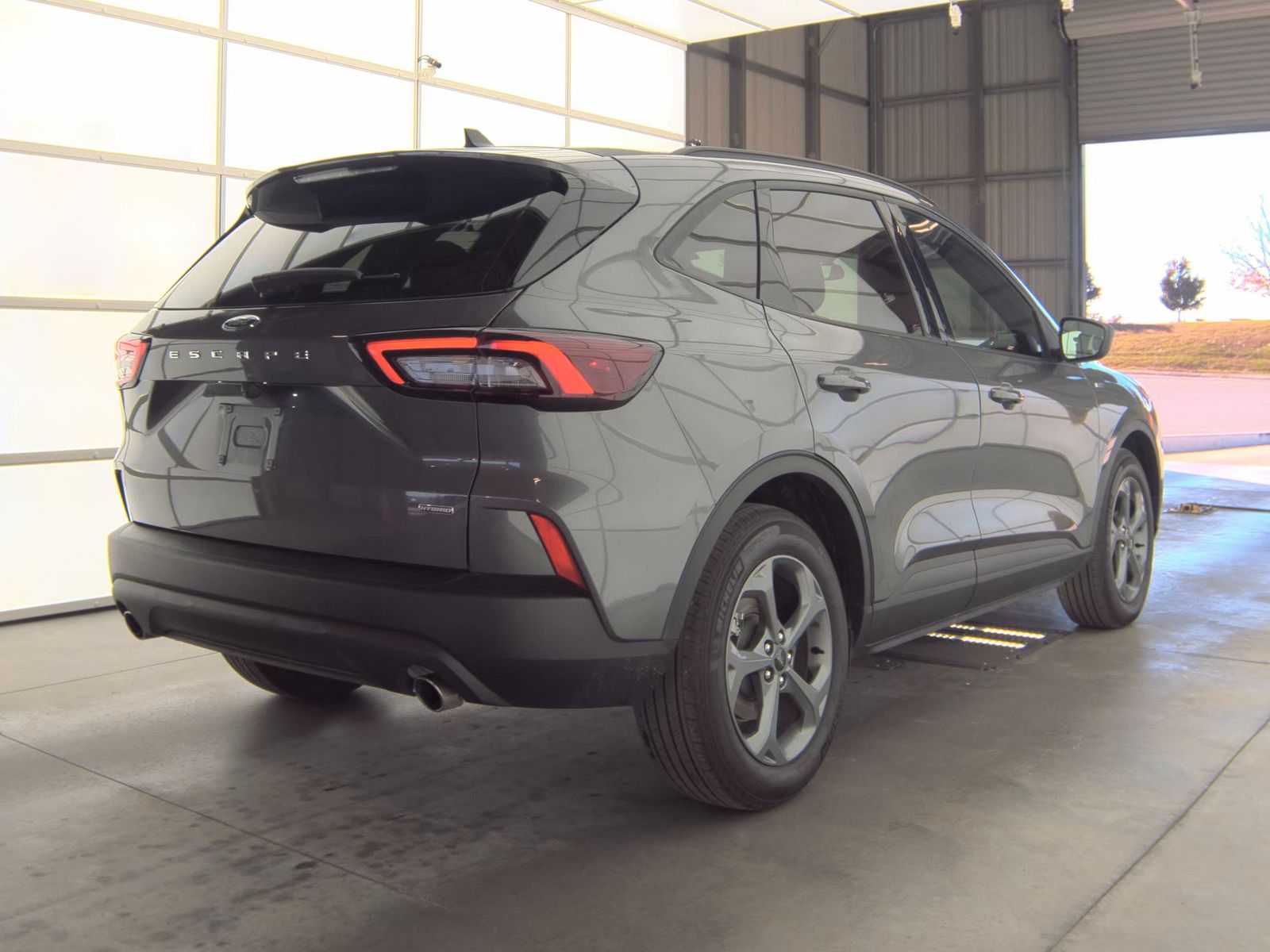 2025 Ford Escape Hybrid ST-Line FWD