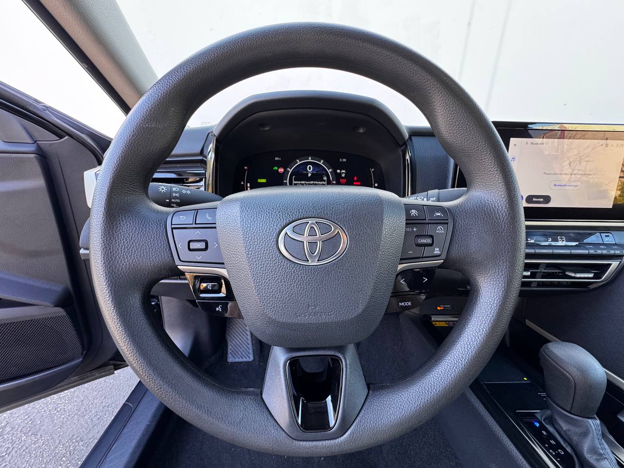 2025 Toyota Camry LE FWD