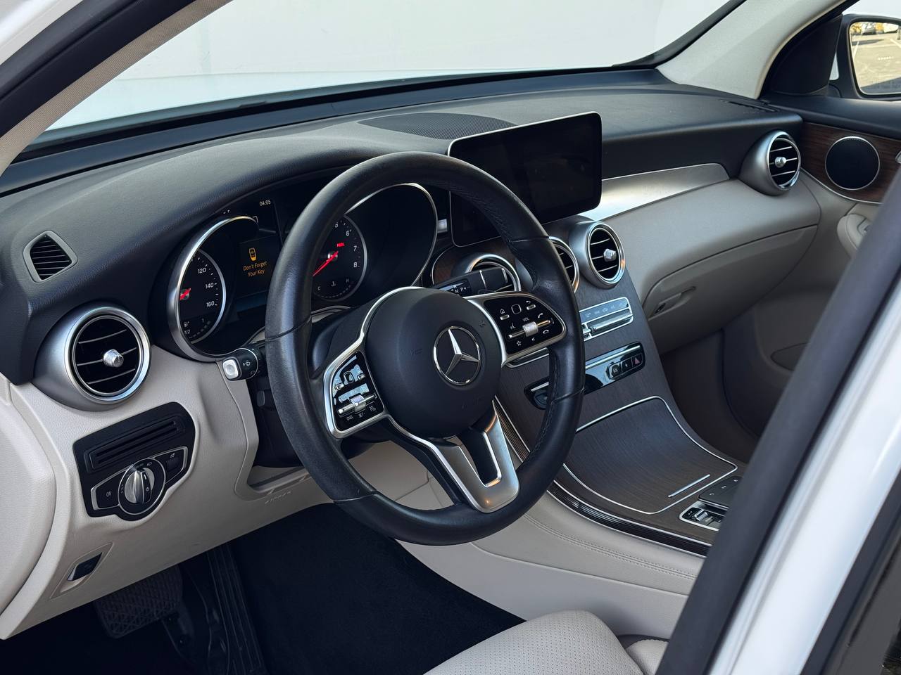 2025 Toyota Camry LE FWD