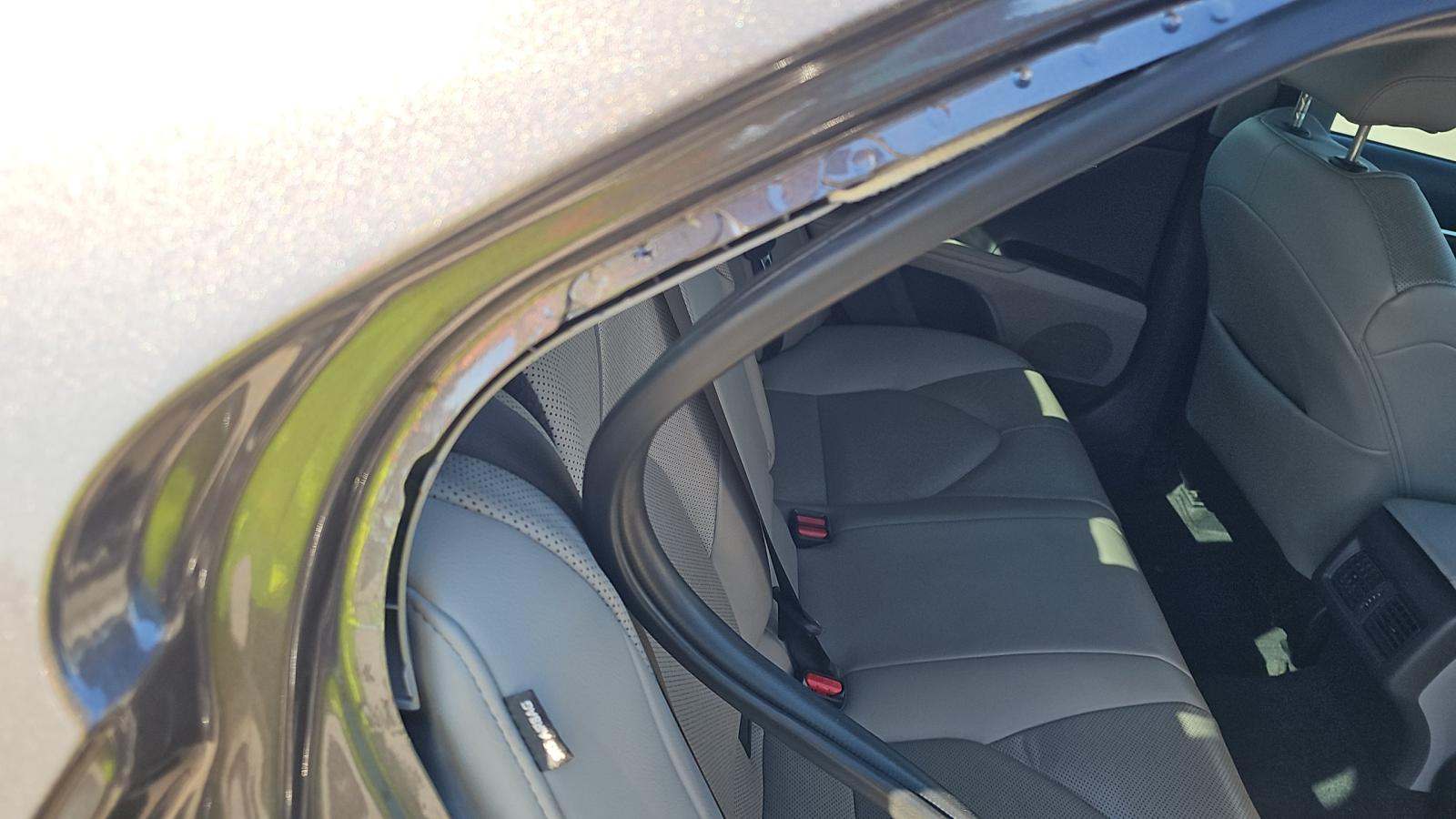 2023 Toyota Camry Hybrid XLE FWD