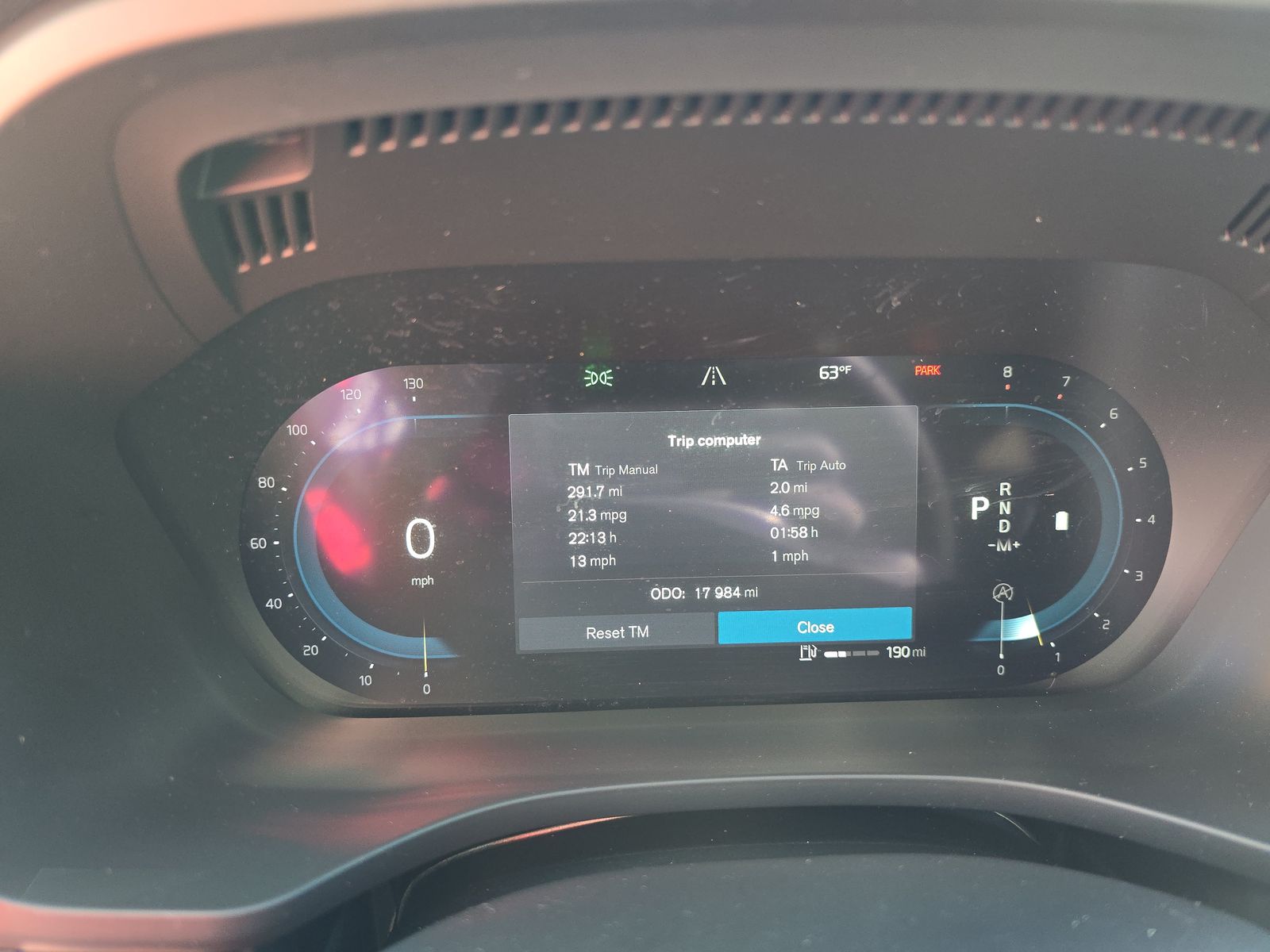 2022 Volvo XC60 B5 Momentum AWD