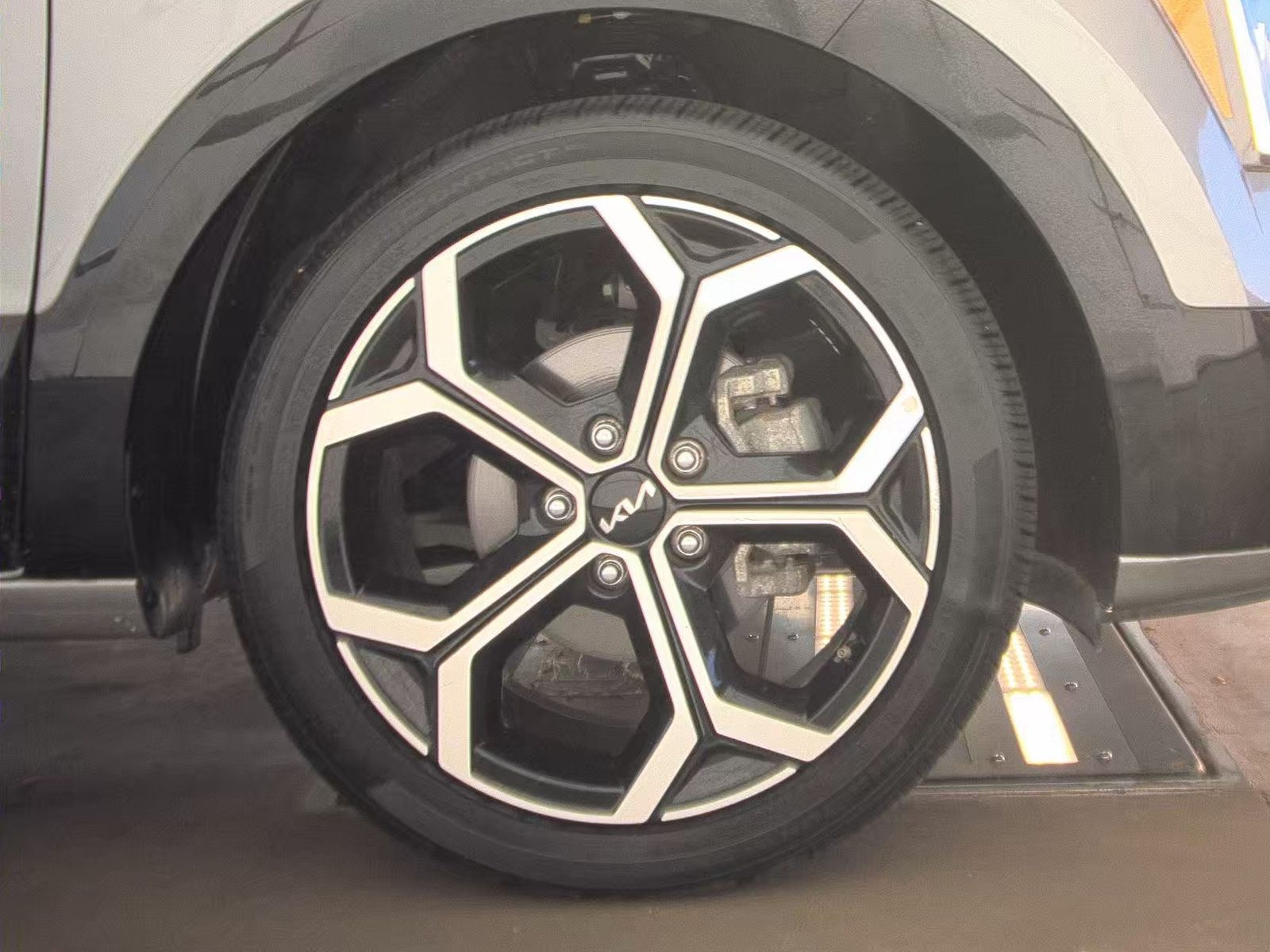 2024 Kia Niro SX Touring FWD