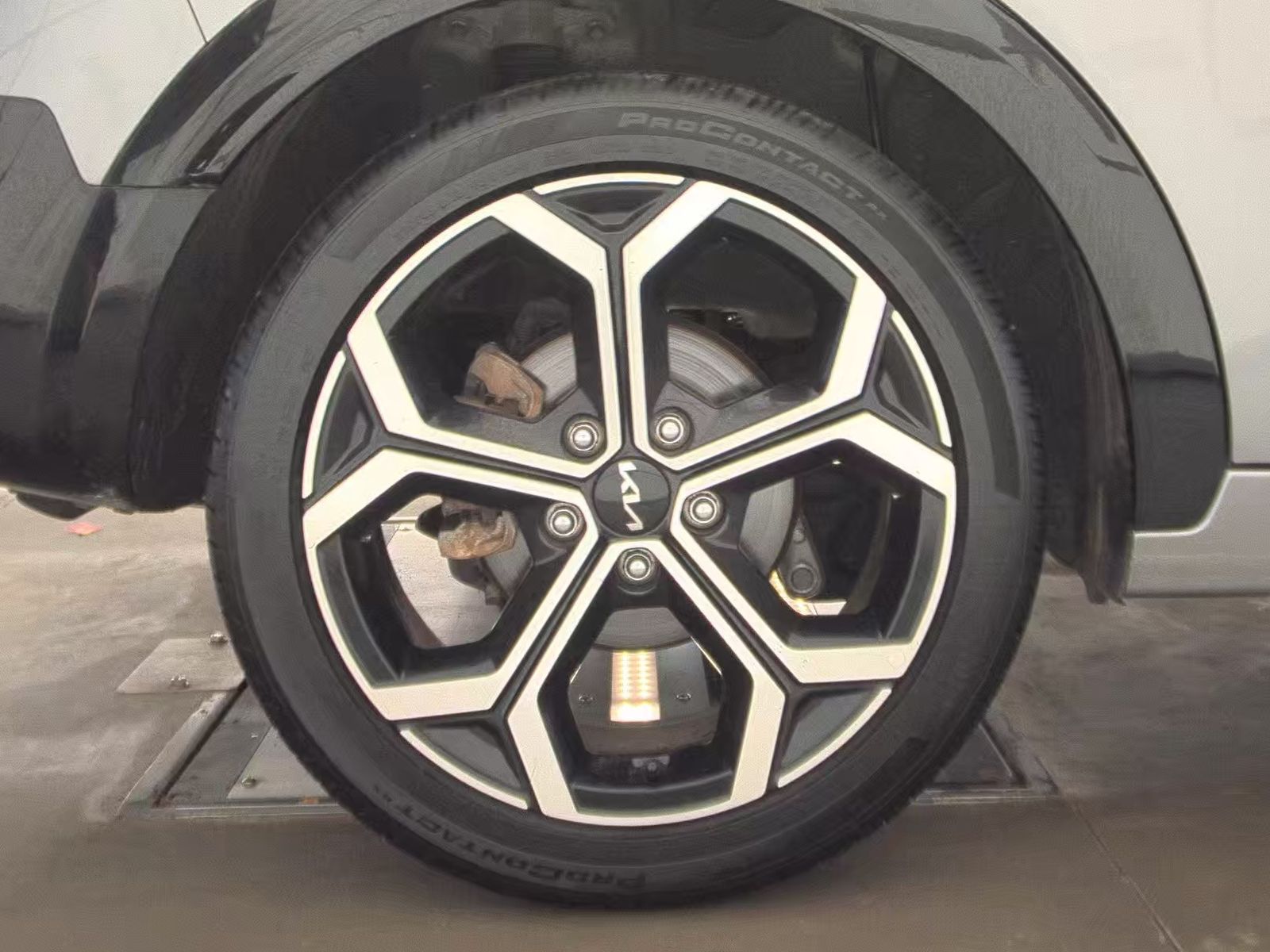 2024 Kia Niro SX Touring FWD