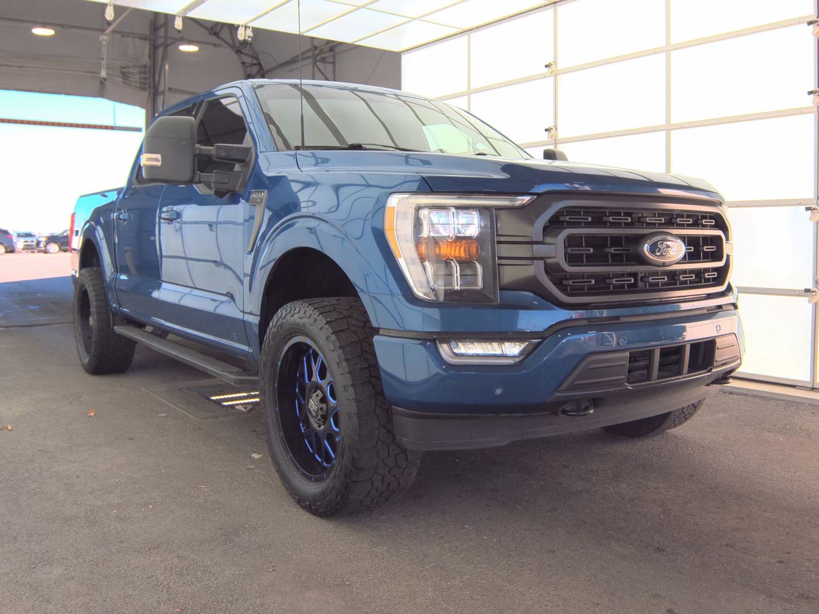 2023 Ford F-150 XLT AWD