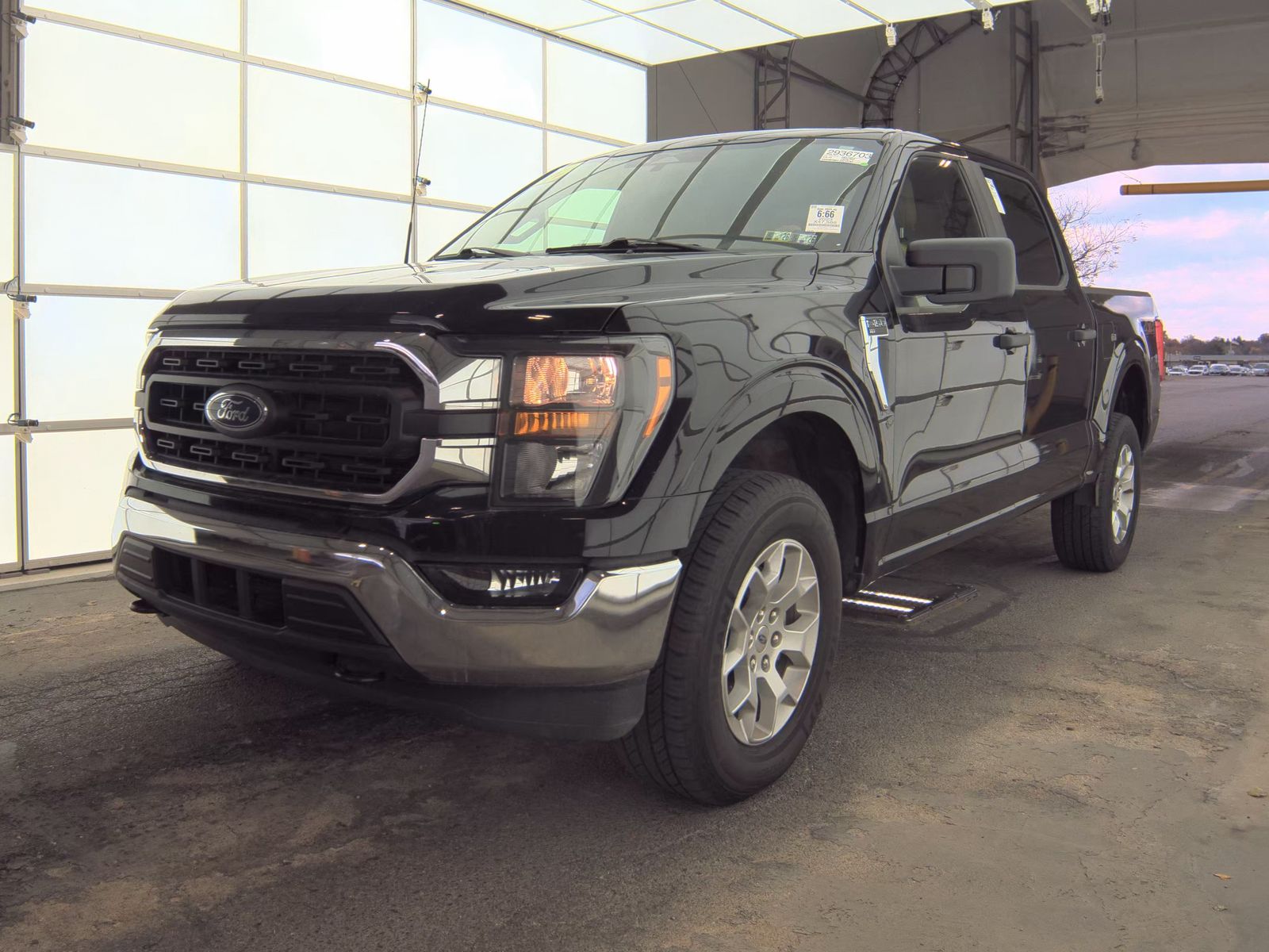 2023 Ford F-150 XLT AWD