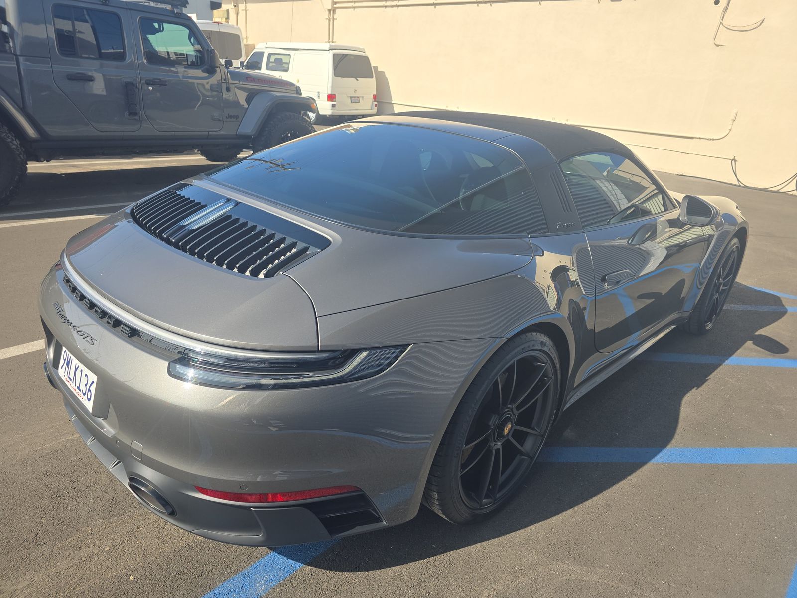 2024 Porsche 911 4 GTS Targa AWD