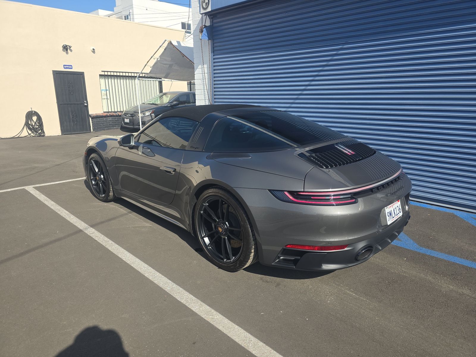 2024 Porsche 911 4 GTS Targa AWD