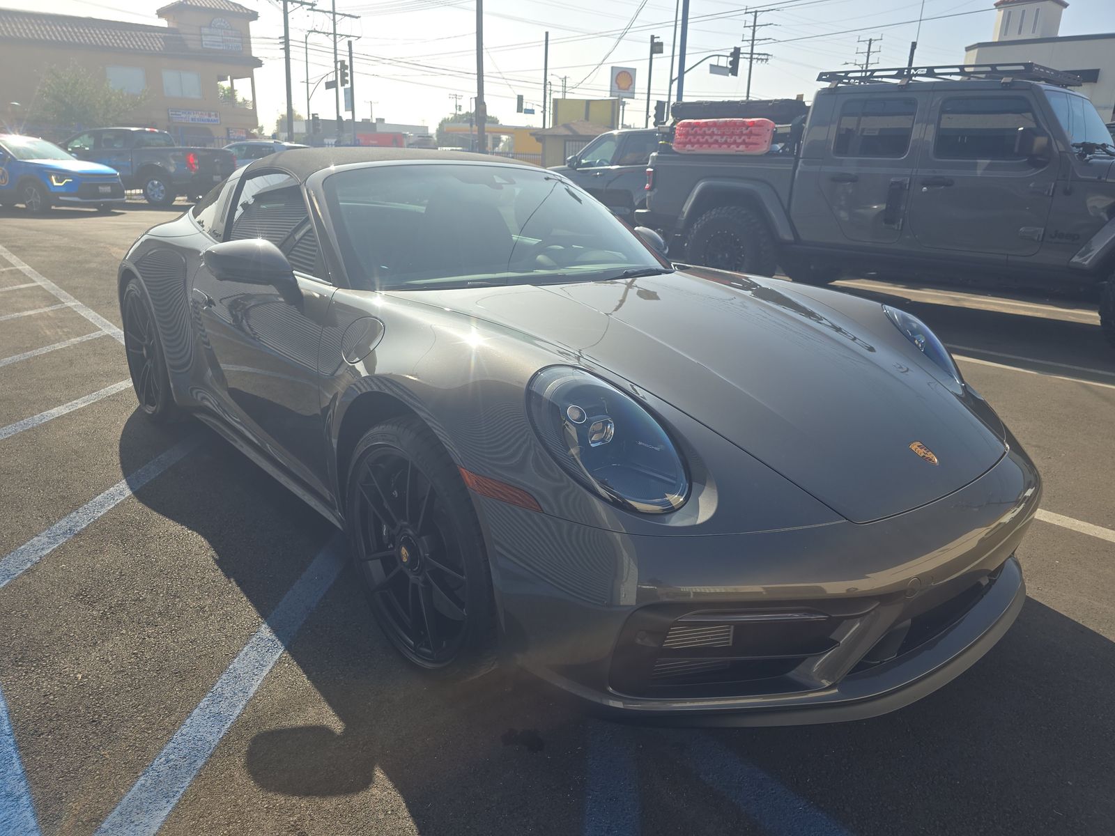 2024 Porsche 911 4 GTS Targa AWD