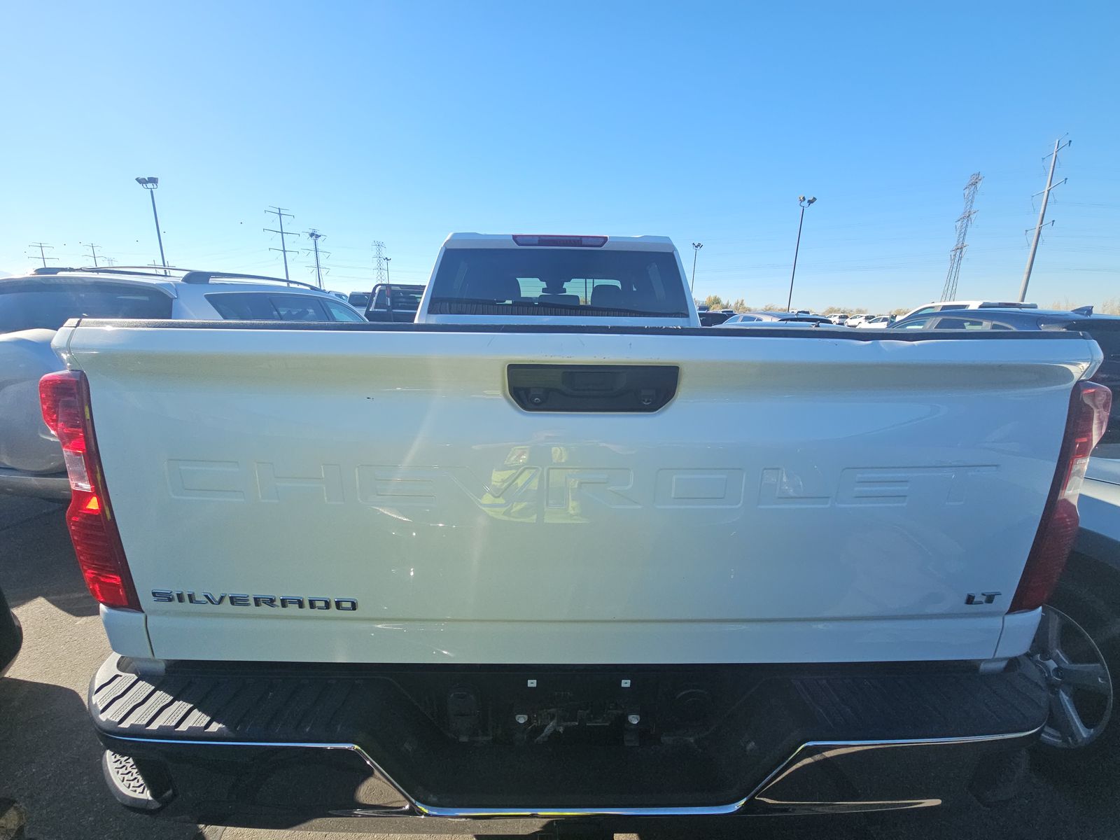 2024 CHEVY SILVERADO 2500 LT DIESEL WHITE SHORT BED SINGLE - Image 5