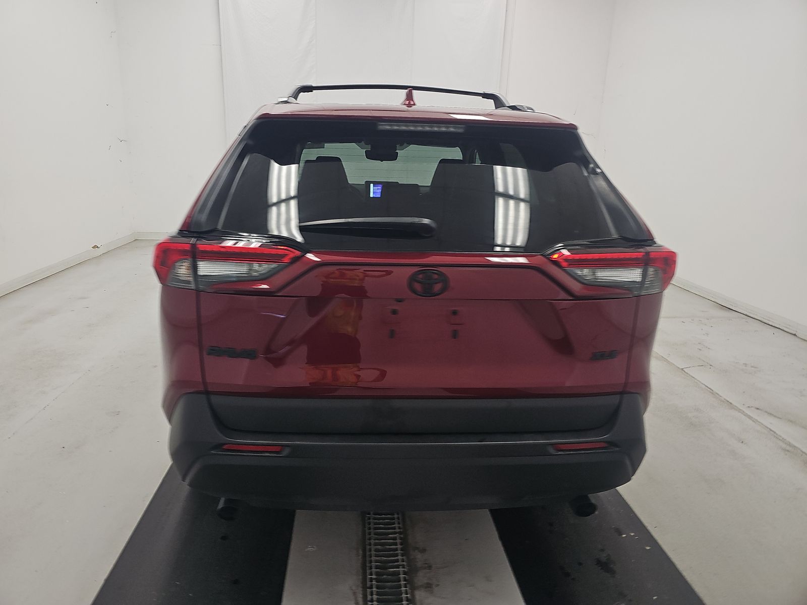 2024 Toyota RAV4 XLE Premium FWD