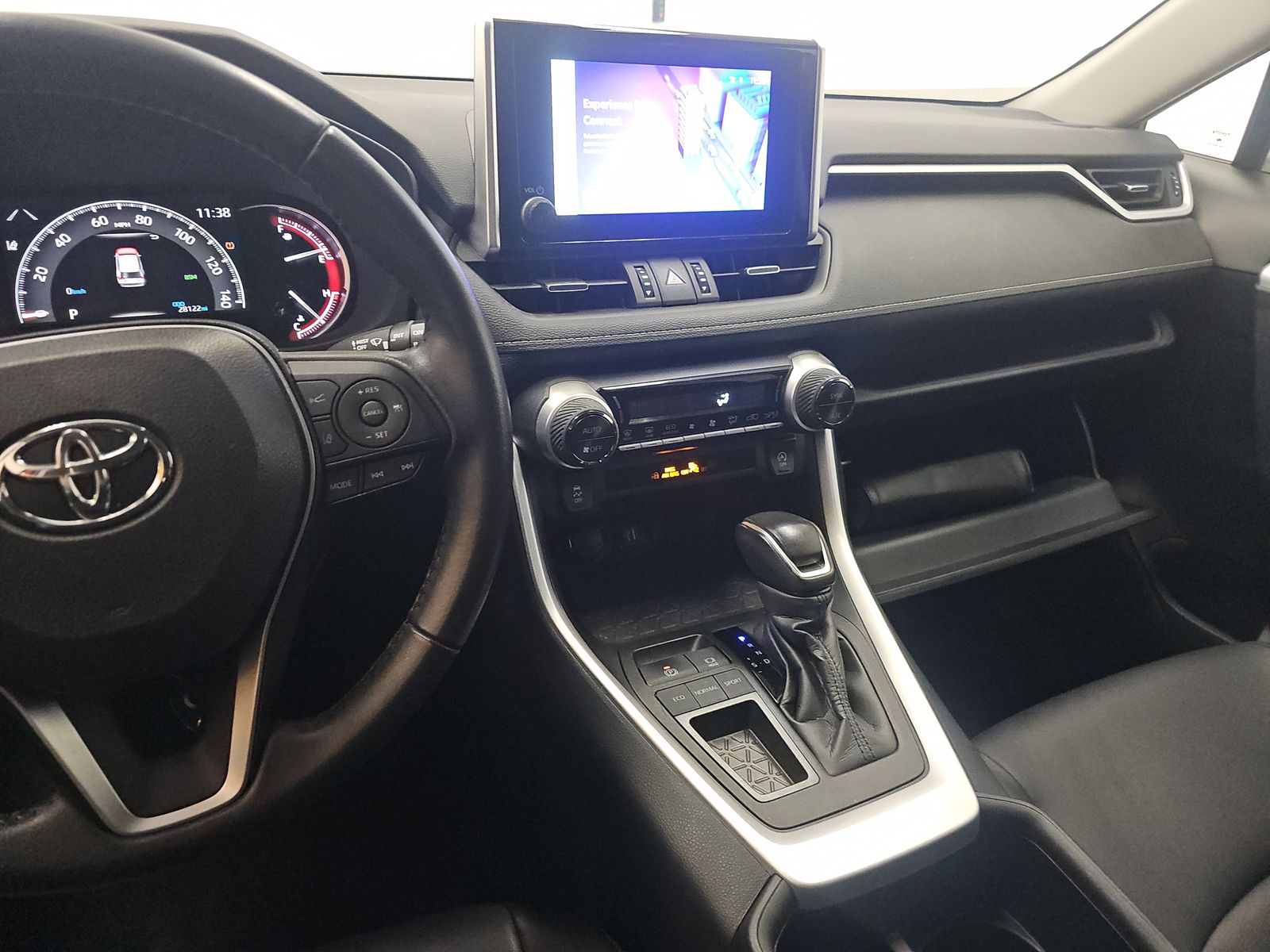 2024 Toyota RAV4 XLE Premium FWD