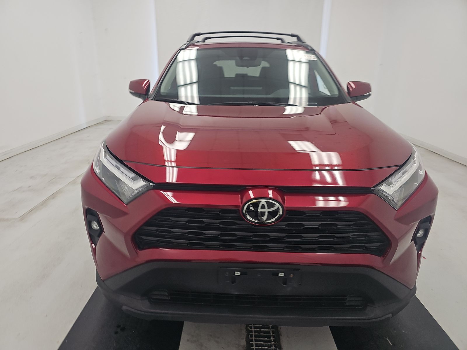 2024 Toyota RAV4 XLE Premium FWD