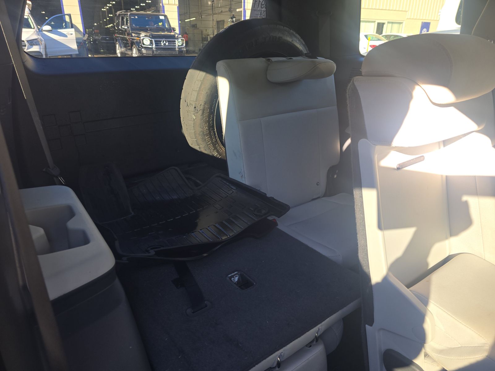 2025 Hyundai Santa Fe SE FWD