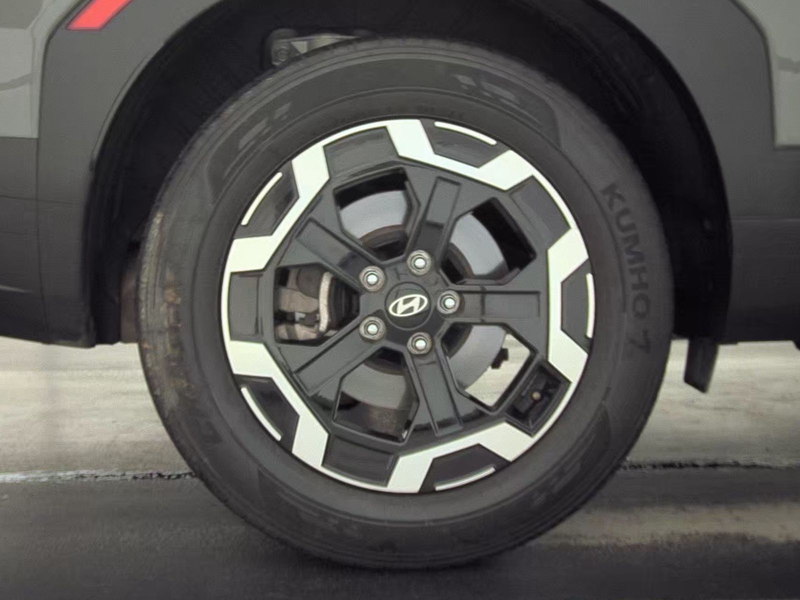 2025 Hyundai Santa Fe SE FWD