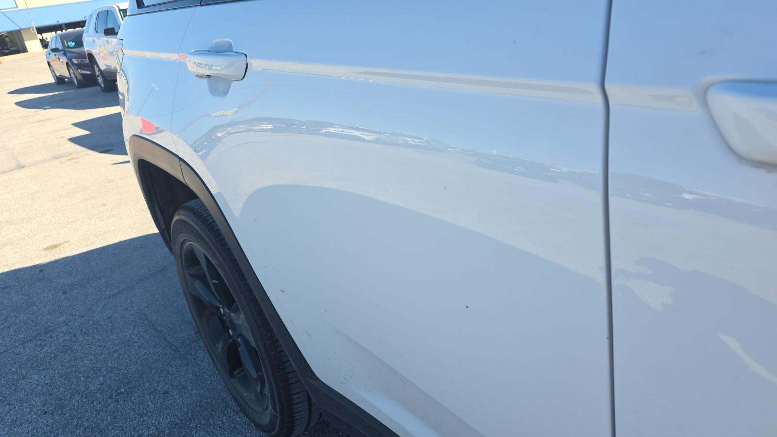 2023 Jeep Grand Cherokee Altitude AWD