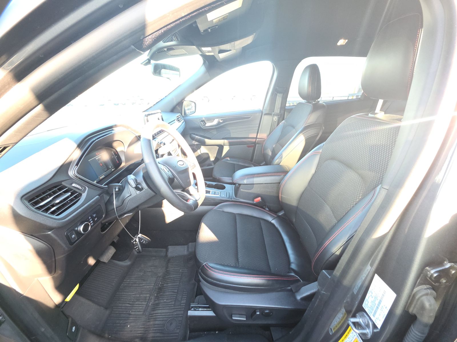 2025 Ford Escape Hybrid ST-Line FWD