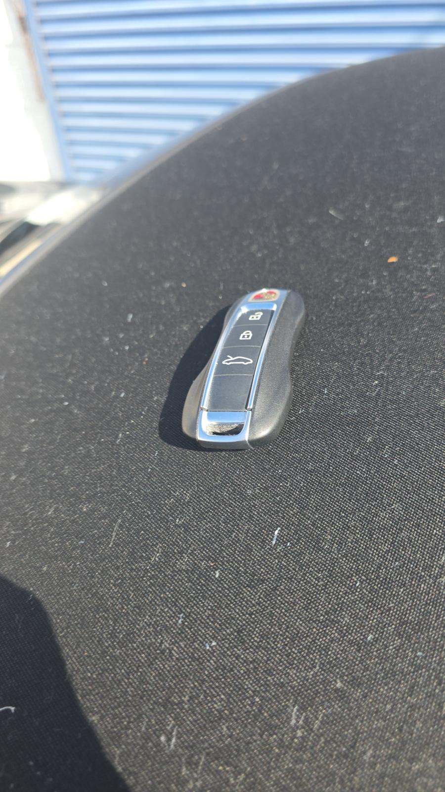 2024 Porsche 911 4 GTS Targa AWD