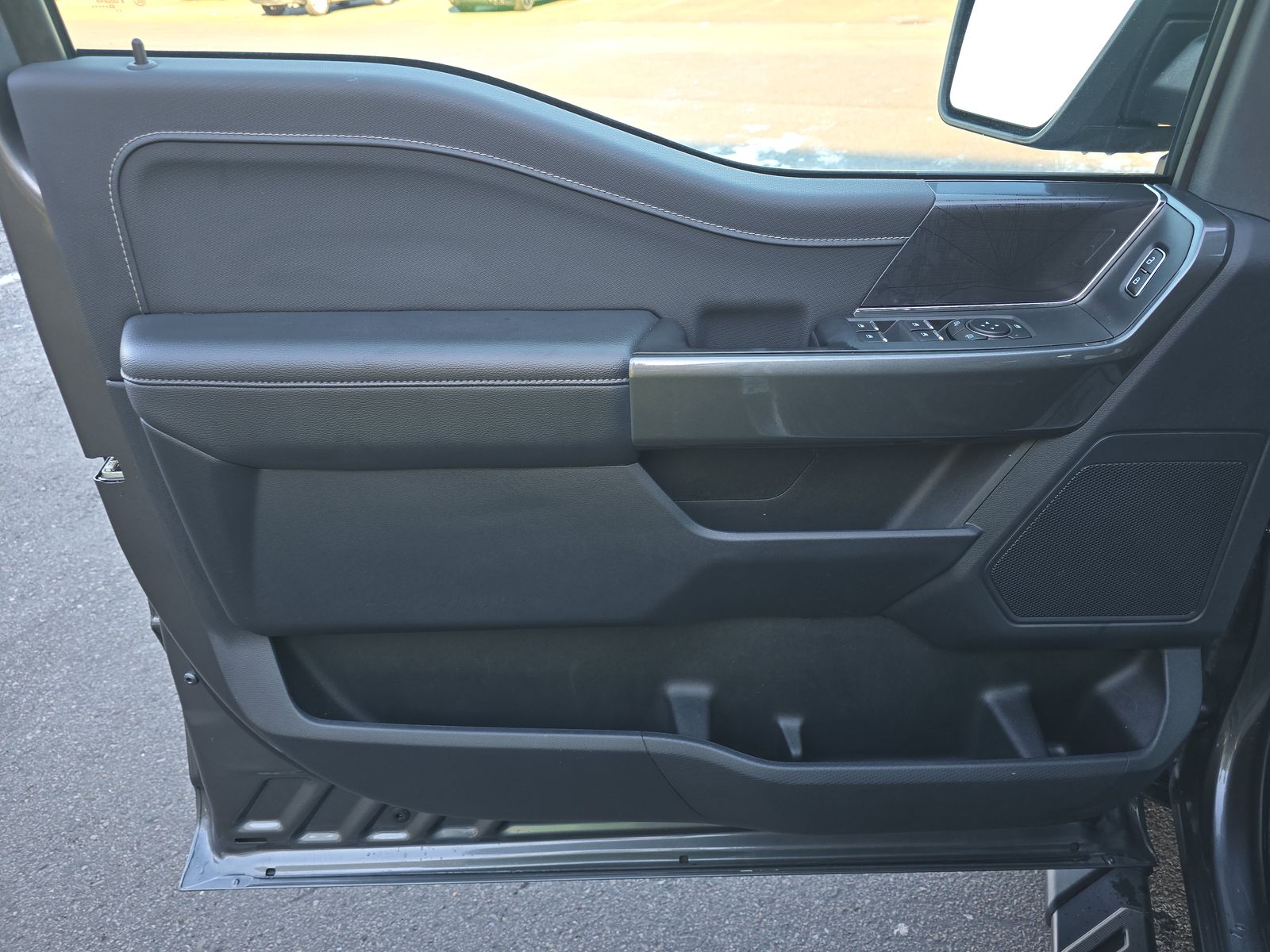 2023 Ford F-150 Hybrid XLT AWD