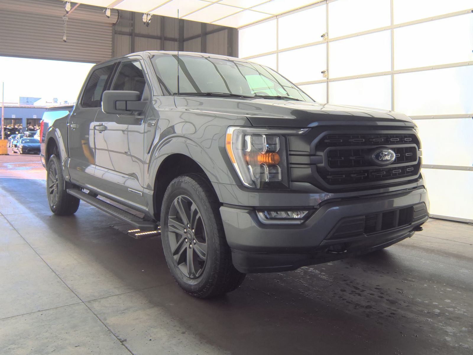 2023 Ford F-150 Hybrid XLT AWD