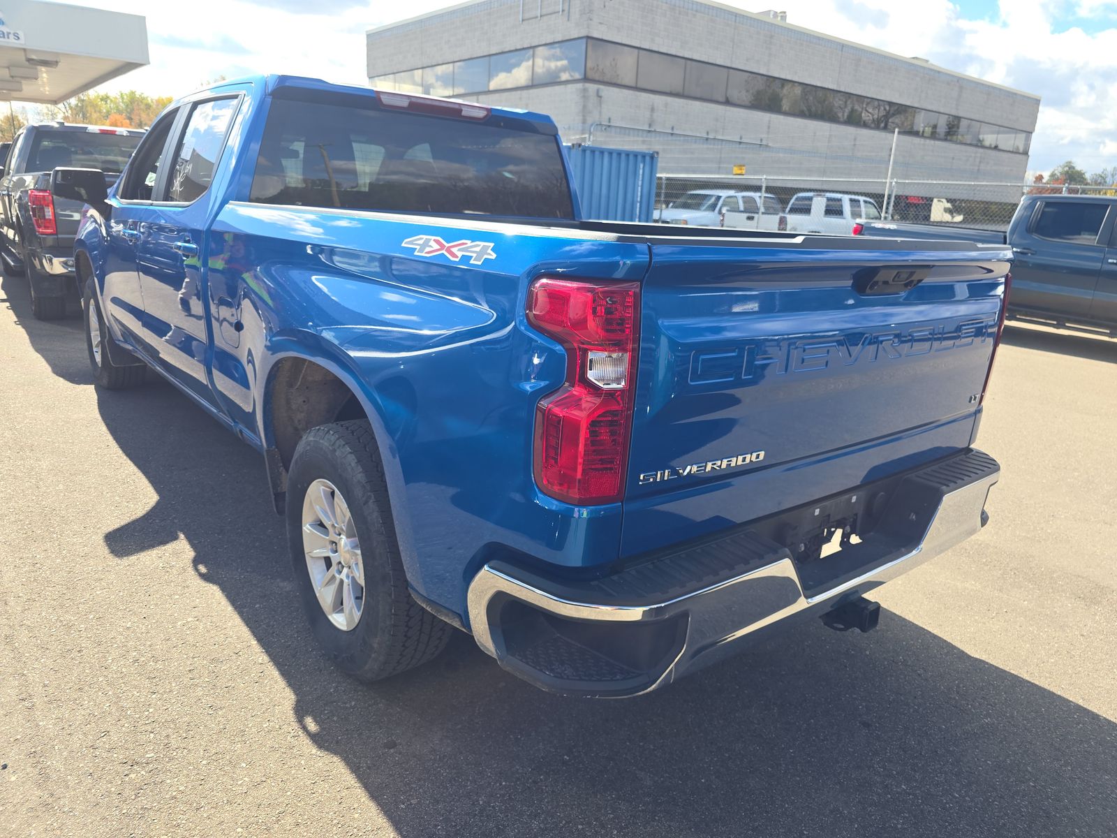 2023 Chevrolet Silverado 1500 LT AWD