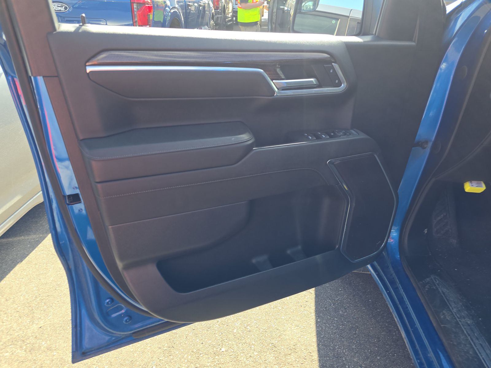 2023 Chevrolet Silverado 1500 LT AWD